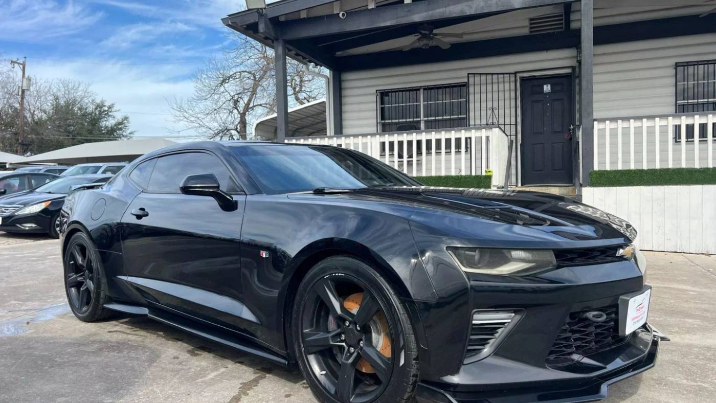 2016 Chevrolet Camaro 2SS — Coupe — 98,475 mi — San Antonio, TX