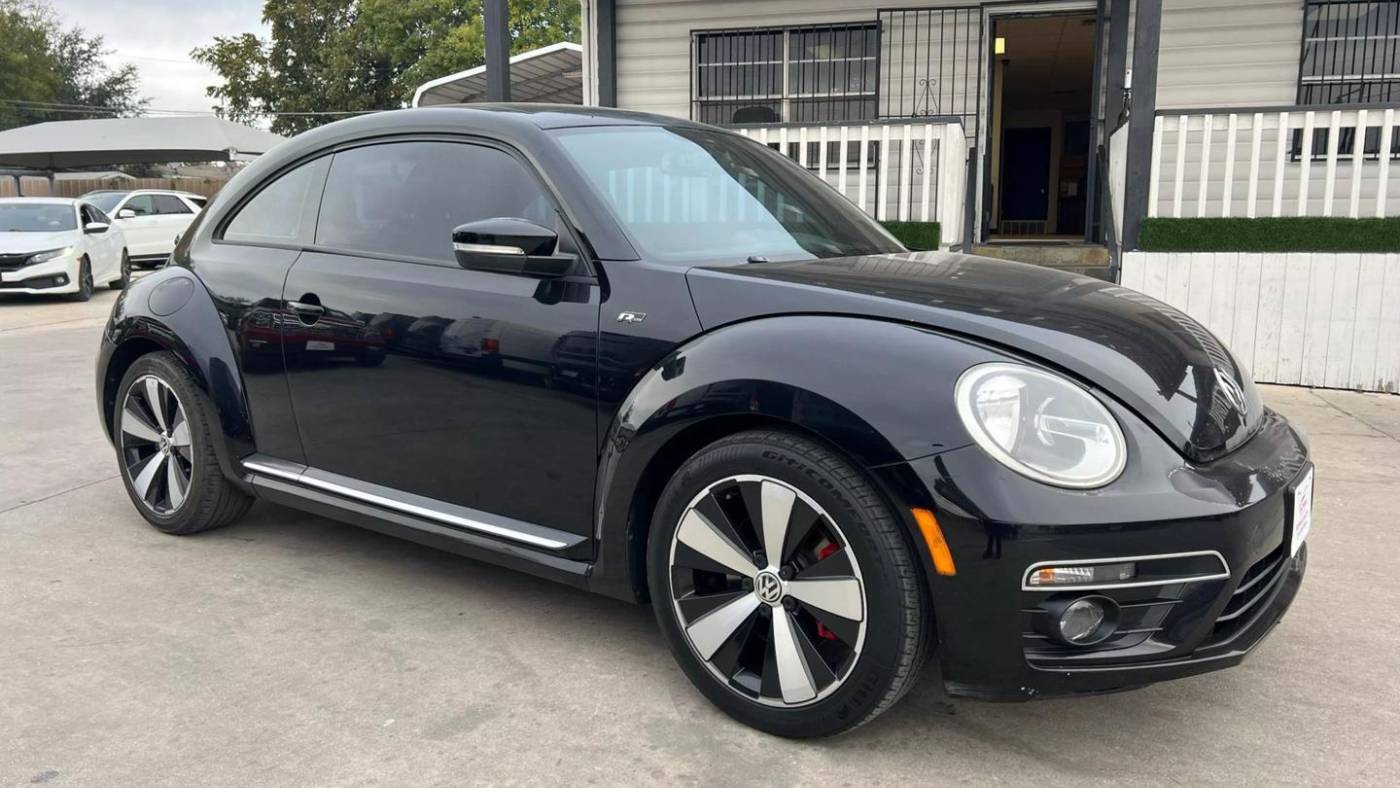 2014 Volkswagen Beetle Turbo R-Line — Hatchback — 104,500 mi — San Antonio, TX