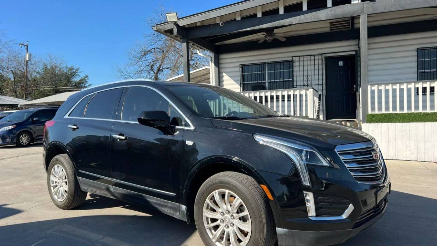 2019 Cadillac XT5 Standard — SUV — 64,106 mi — San Antonio, TX