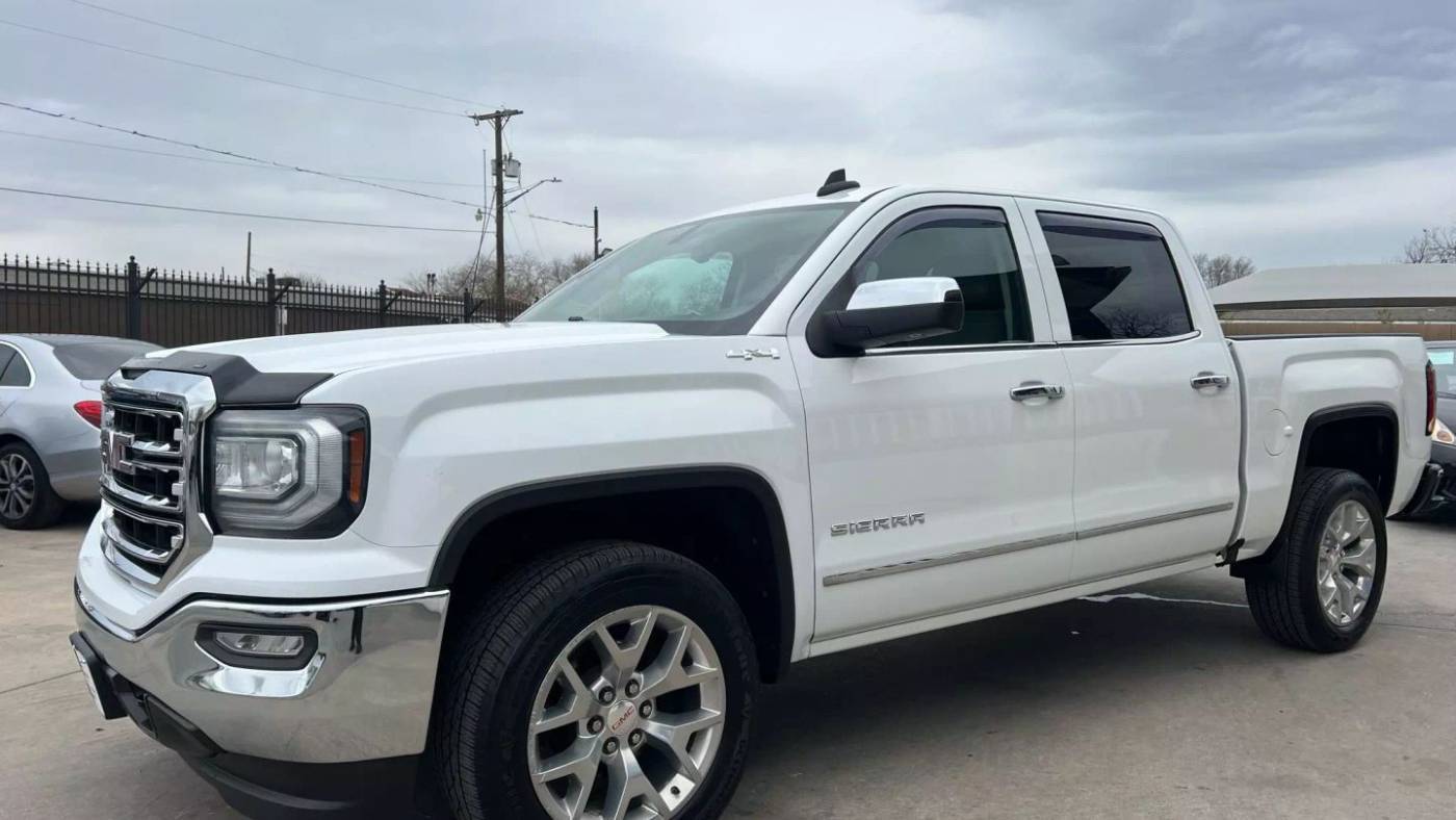 2018 GMC Sierra 1500 SLT — Pickup Truck — 132,350 mi — San Antonio, TX