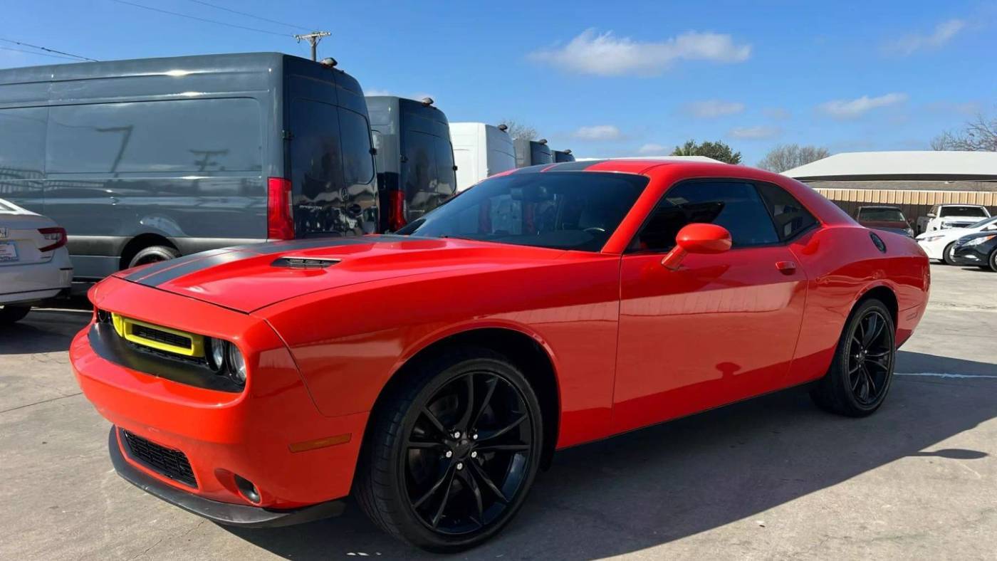 2016 Dodge Challenger SXT Plus — Coupe — 136,825 mi — San Antonio, TX