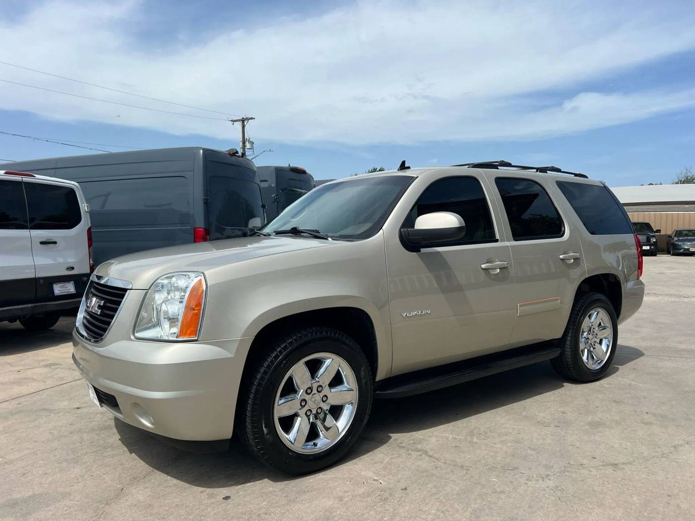2014 GMC Yukon SLE — SUV — 190,735 mi — San Antonio, TX