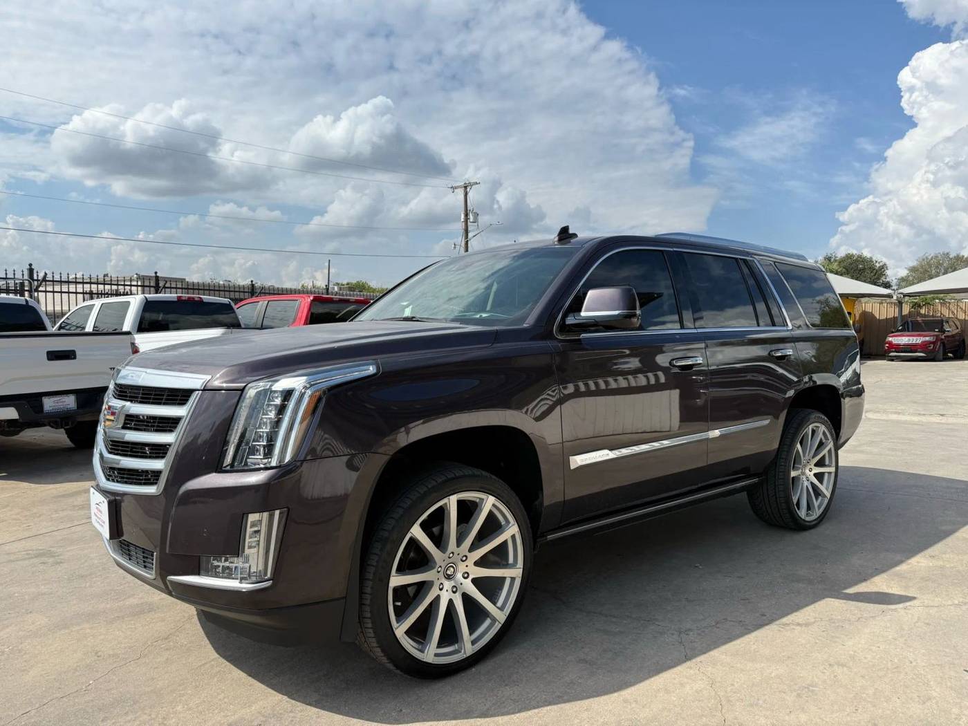 2016 Cadillac Escalade Premium — SUV — 168,910 mi — San Antonio, TX