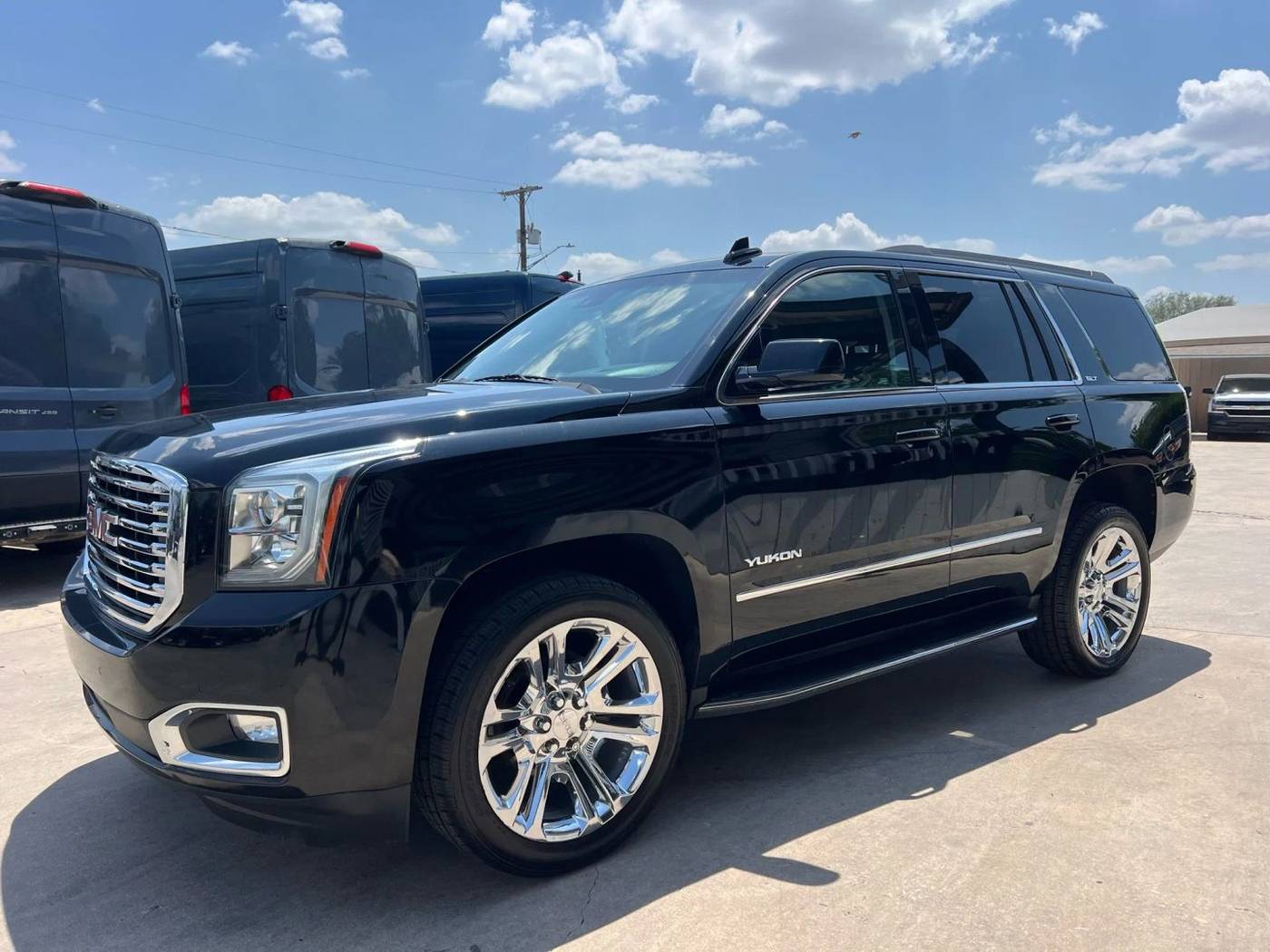 2019 GMC Yukon SLT — SUV — 122,860 mi — San Antonio, TX