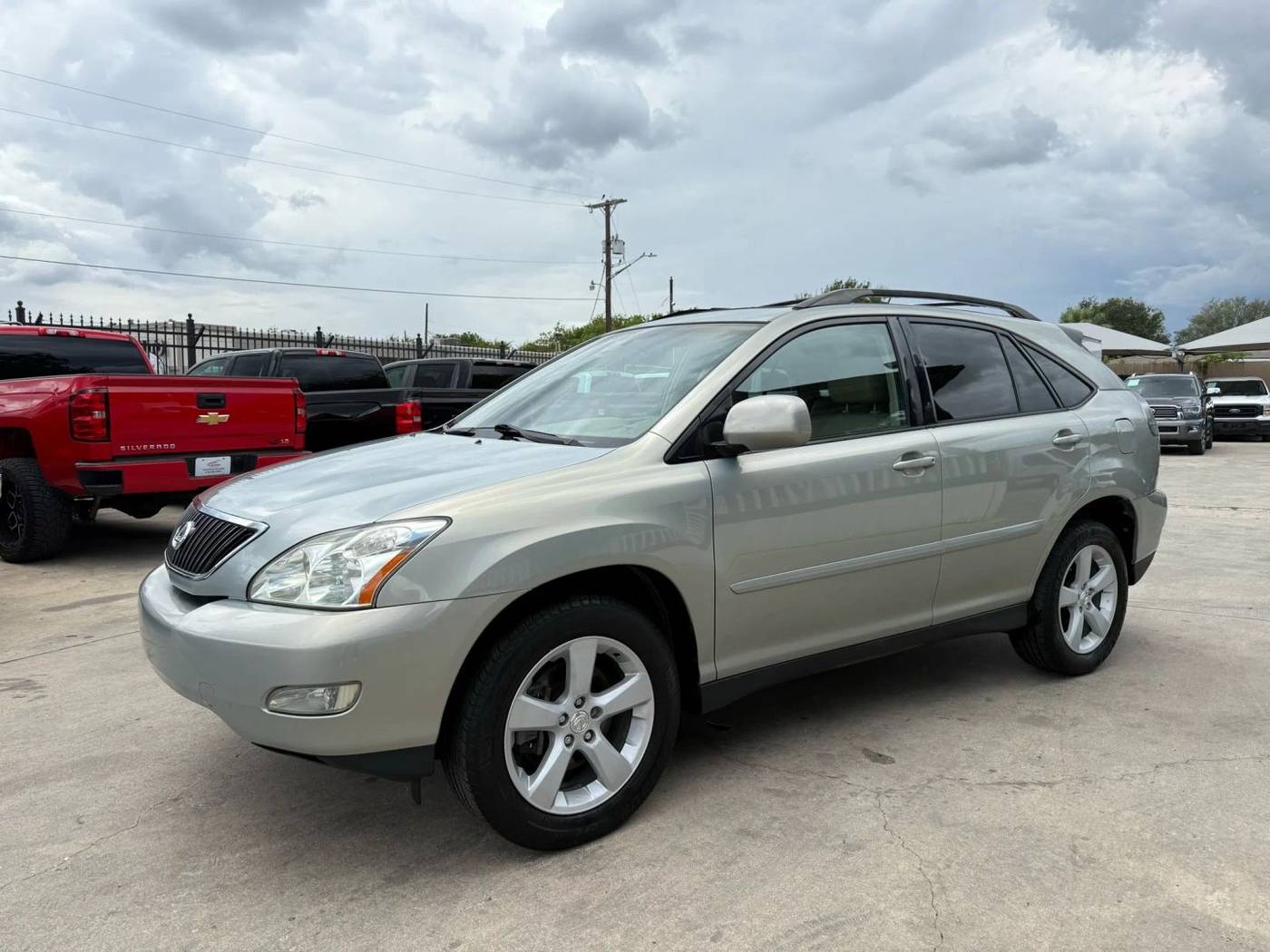 2004 Lexus RX 330 Base