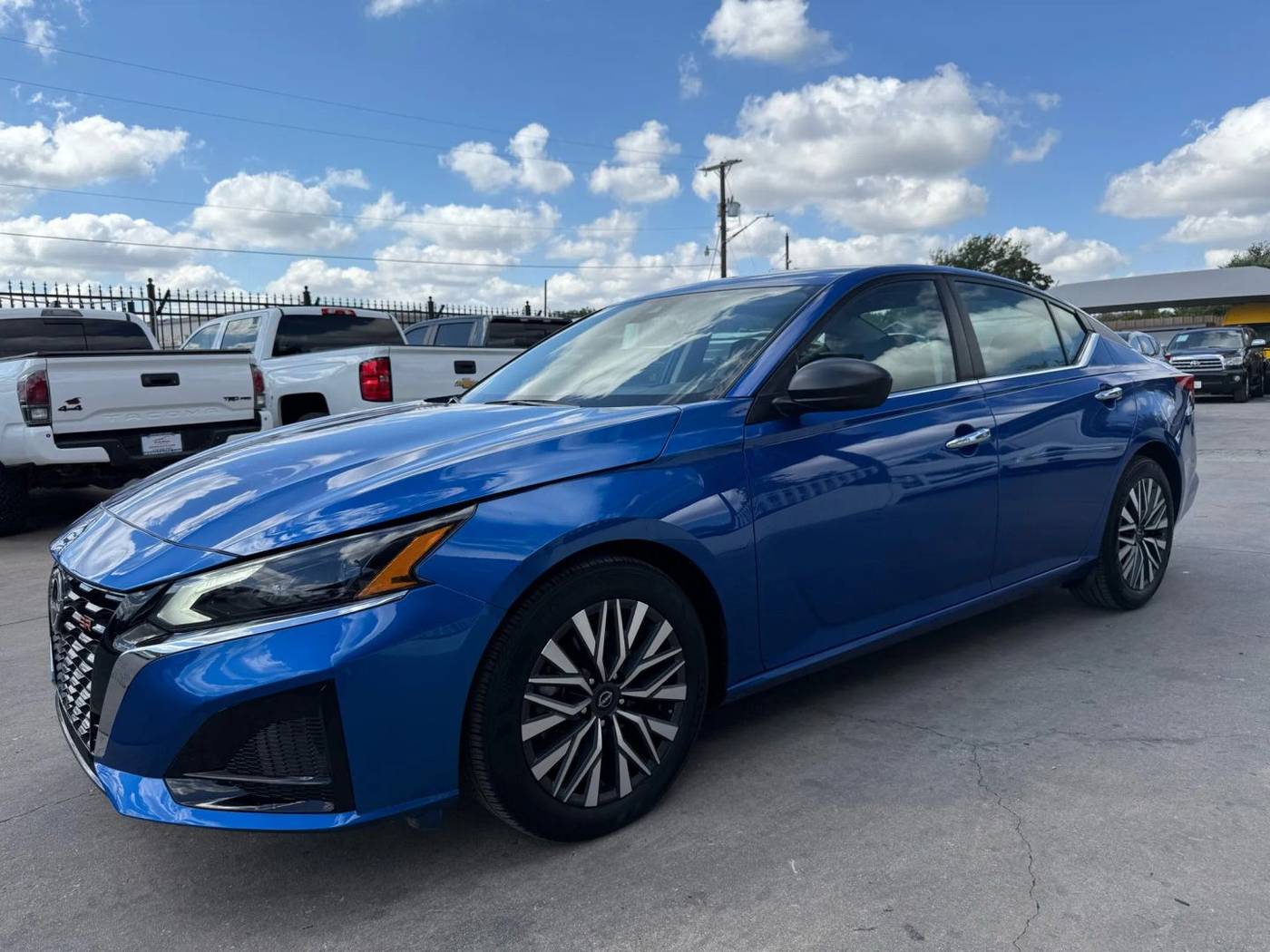 2025 Nissan Altima SV — Sedan — 24,450 mi — San Antonio, TX