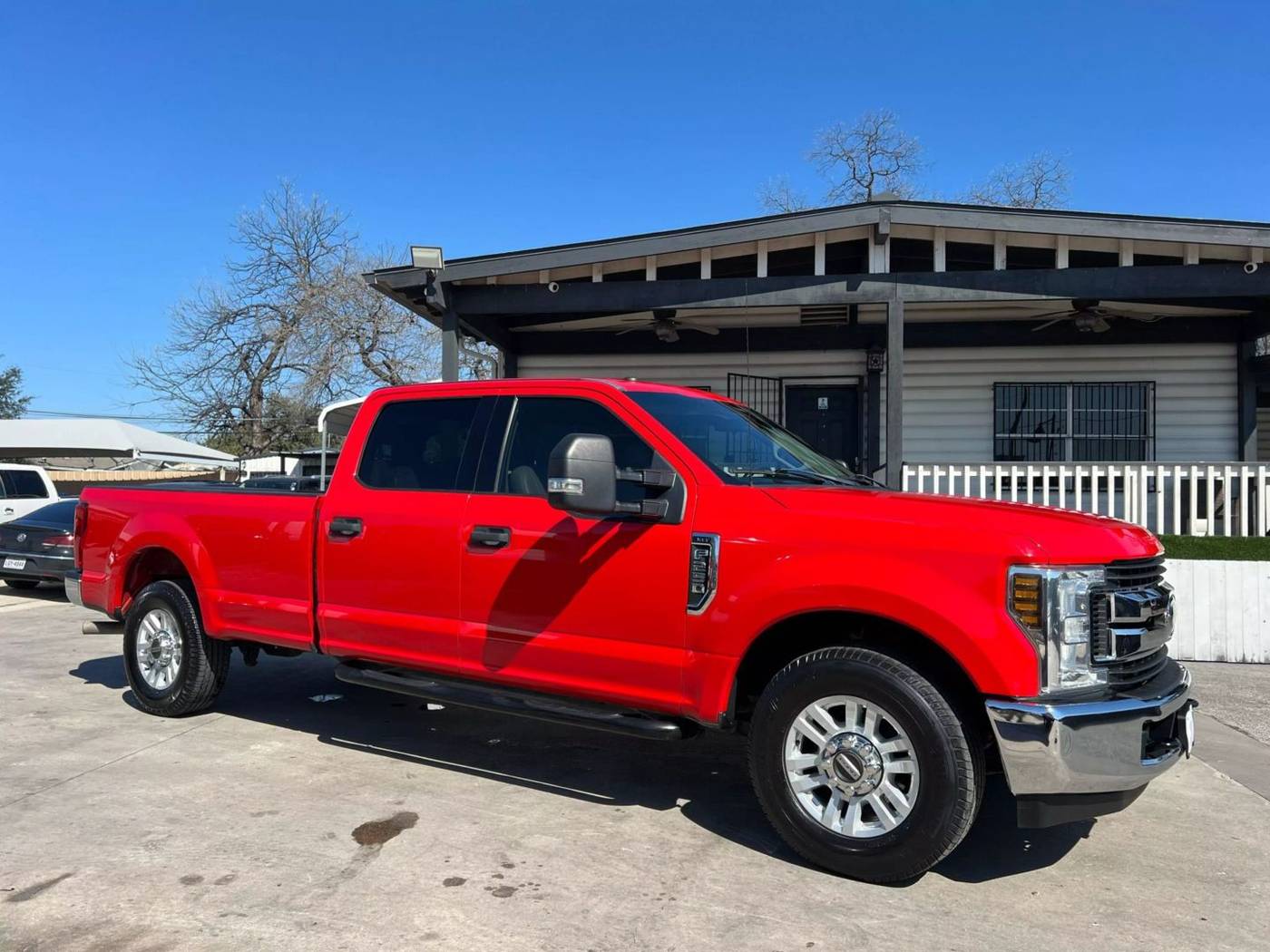 2019 Ford Super Duty F-250 XLT — Pickup Truck — 141,680 mi — San Antonio, TX