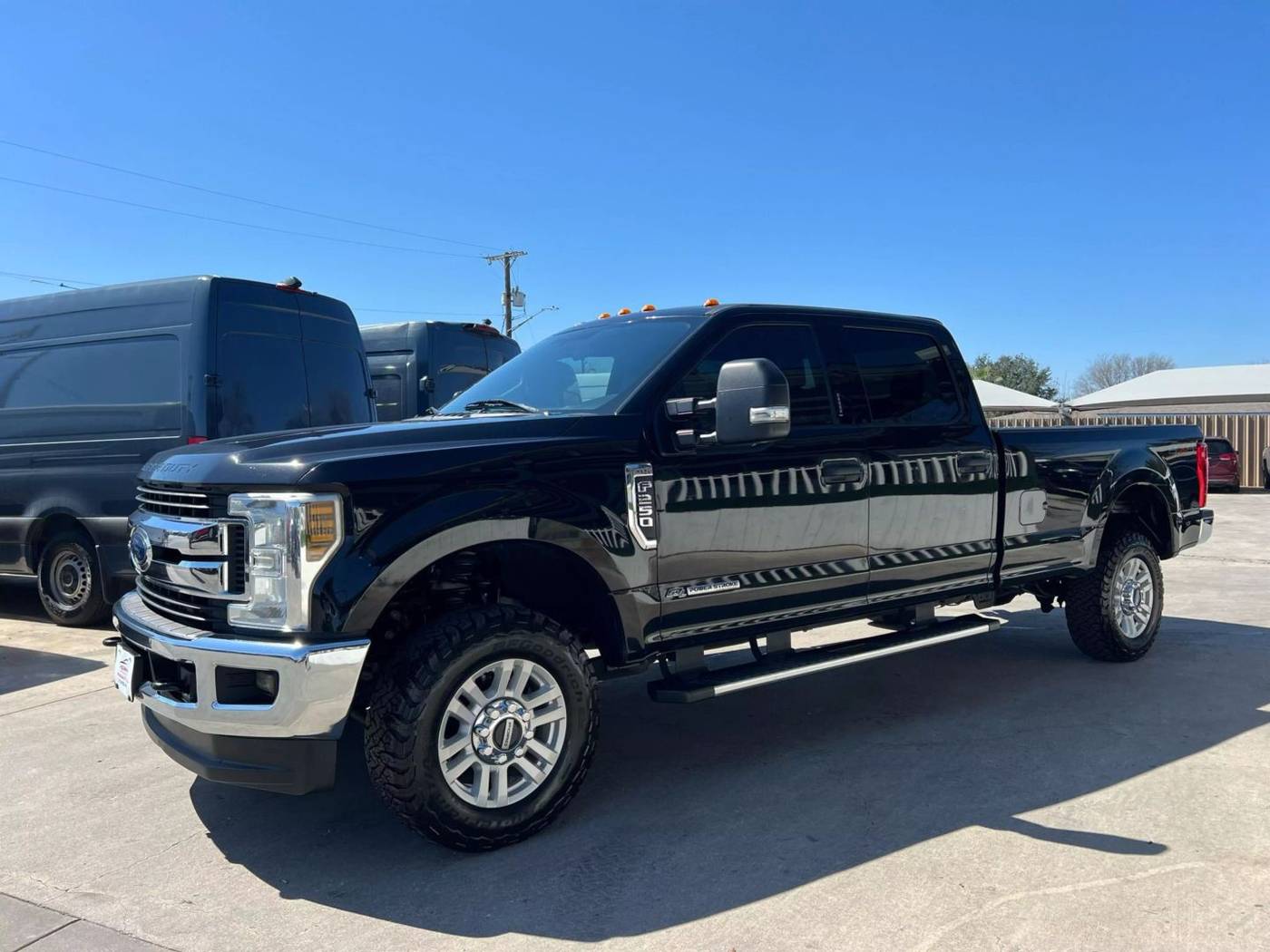 2019 Ford Super Duty F-250 XLT — Pickup Truck — 253,590 mi — San Antonio, TX