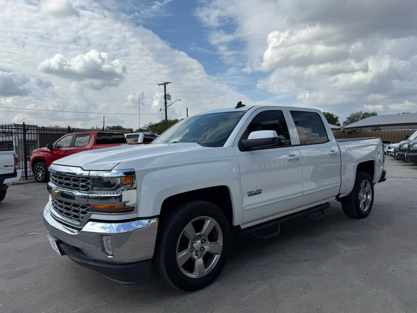 2017 Chevrolet Silverado 1500 LT — Pickup Truck — 172,720 mi — San Antonio, TX