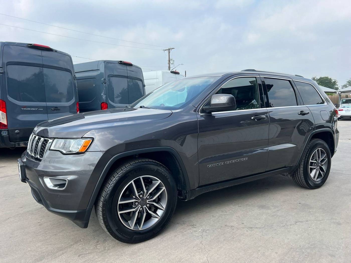 2020 Jeep Grand Cherokee Laredo E — SUV — 111,275 mi — San Antonio, TX