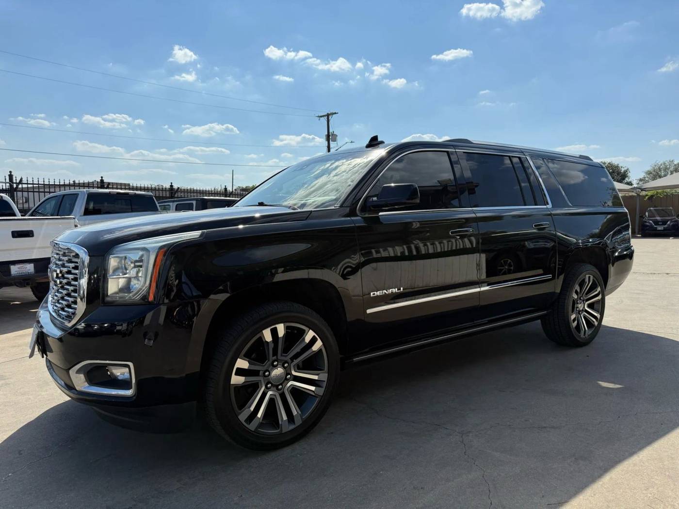 2019 GMC Yukon Denali — SUV — 113,350 mi — San Antonio, TX
