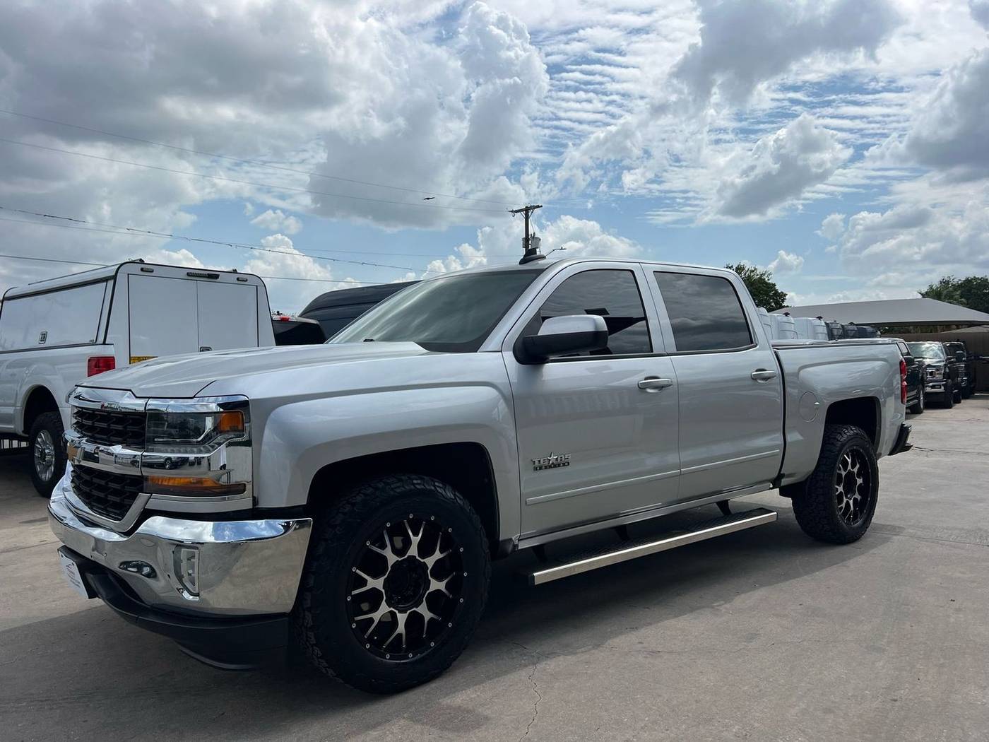 2017 Chevrolet Silverado 1500 LT — Pickup Truck — 69,220 mi — San Antonio, TX