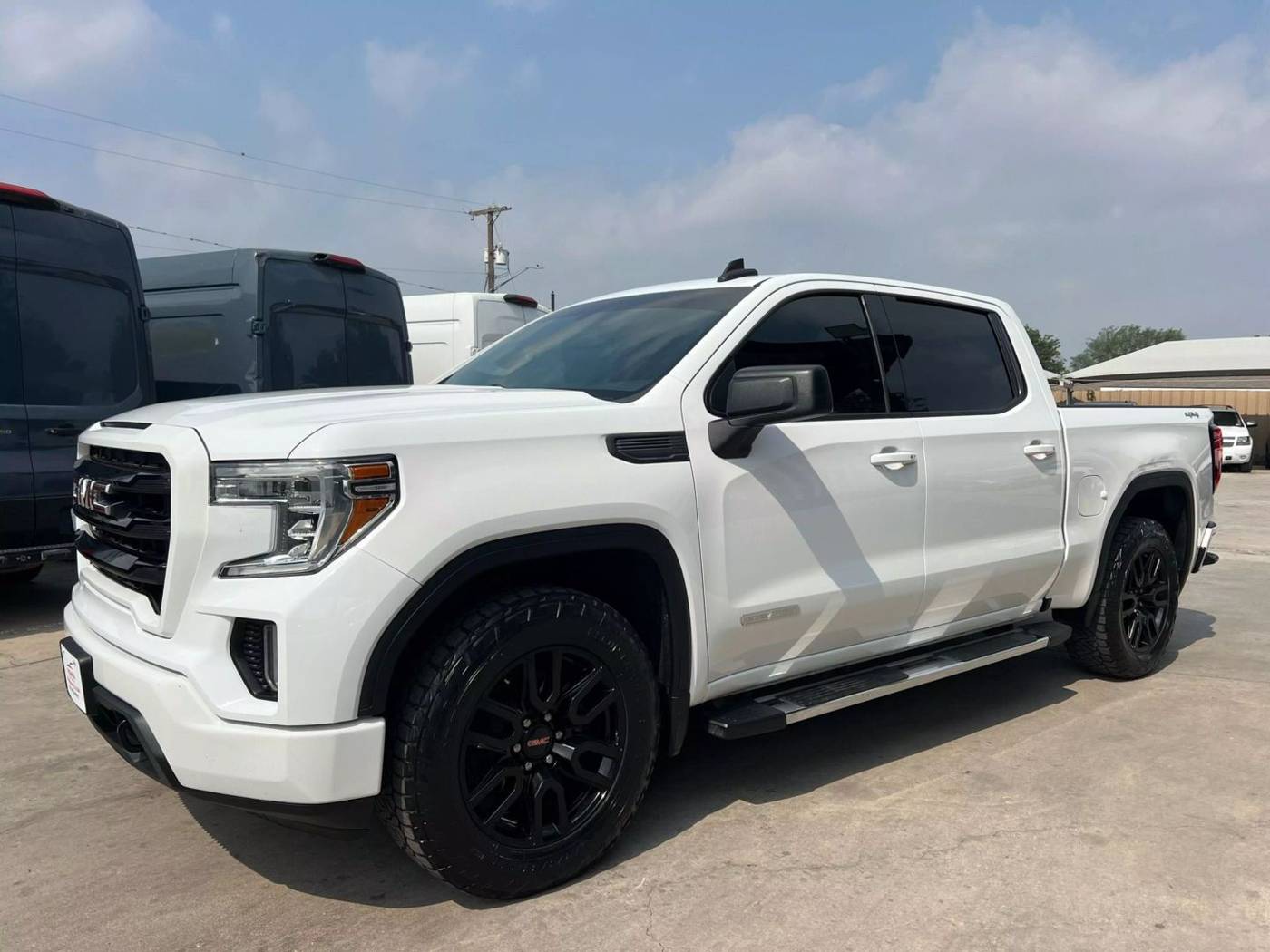 2020 GMC Sierra 1500 Elevation — Pickup Truck — 95,945 mi — San Antonio, TX