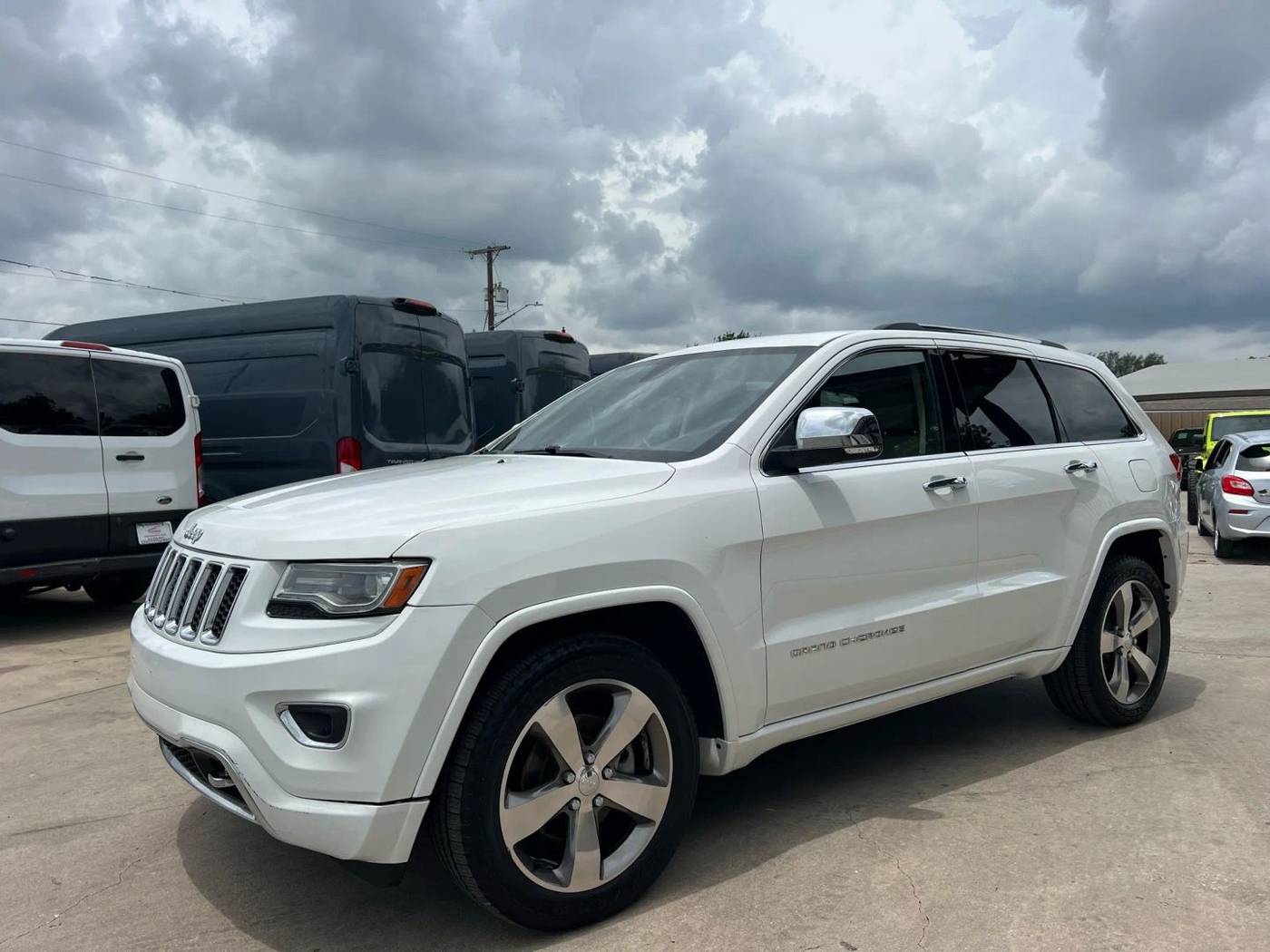 2014 Jeep Grand Cherokee Overland — SUV — 177,930 mi — San Antonio, TX