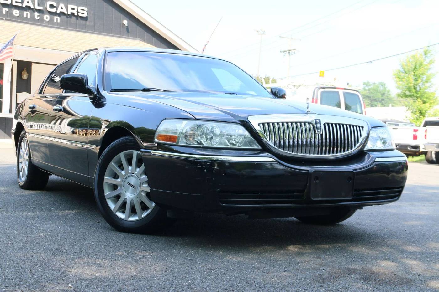 2007 Lincoln Town Car Signature — Sedan — 119,456 mi — Warrenton, VA