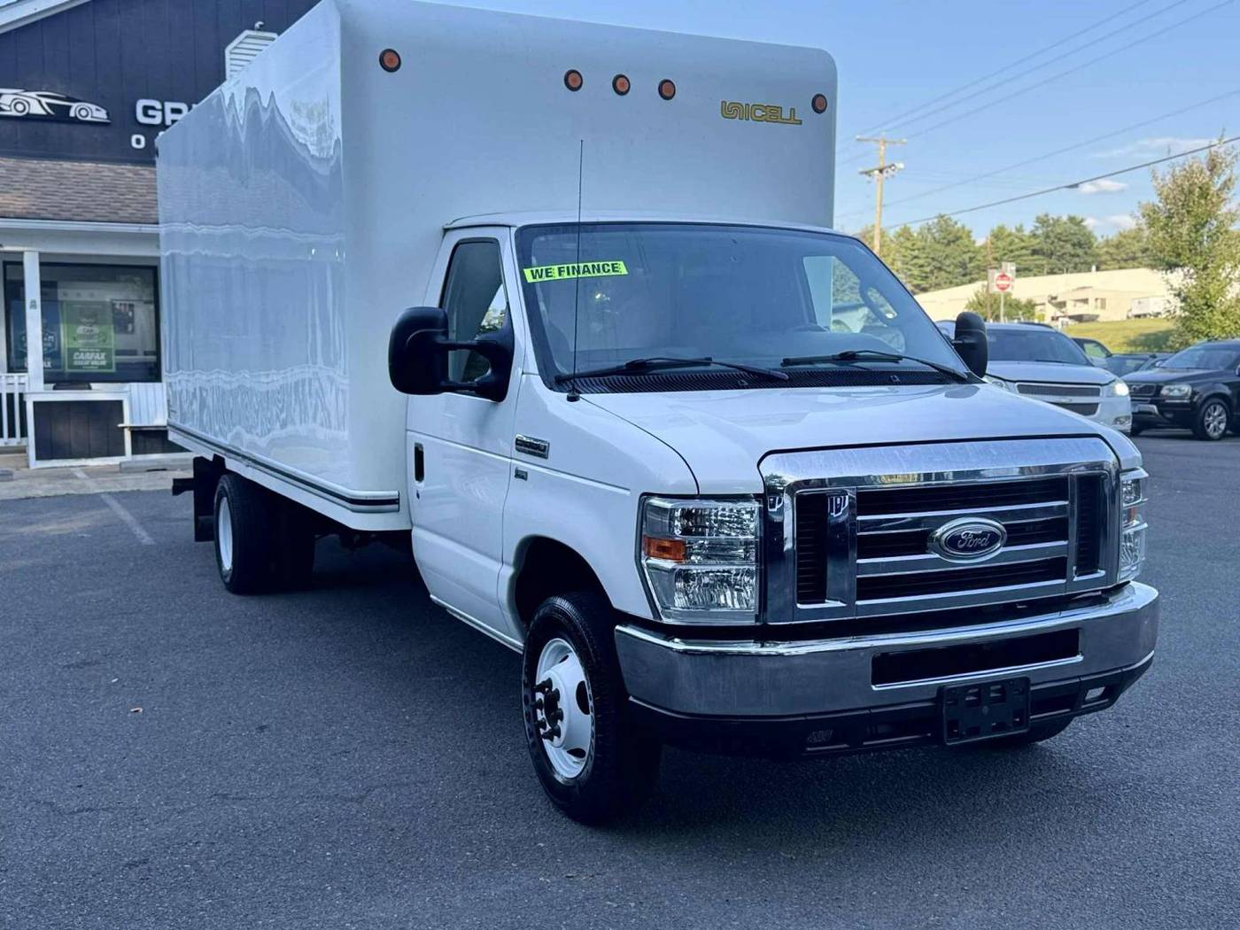2016 Ford Econoline Commercial Cutaway E-350 — Chassis Cab Truck — 118,517 mi — Warrenton, VA