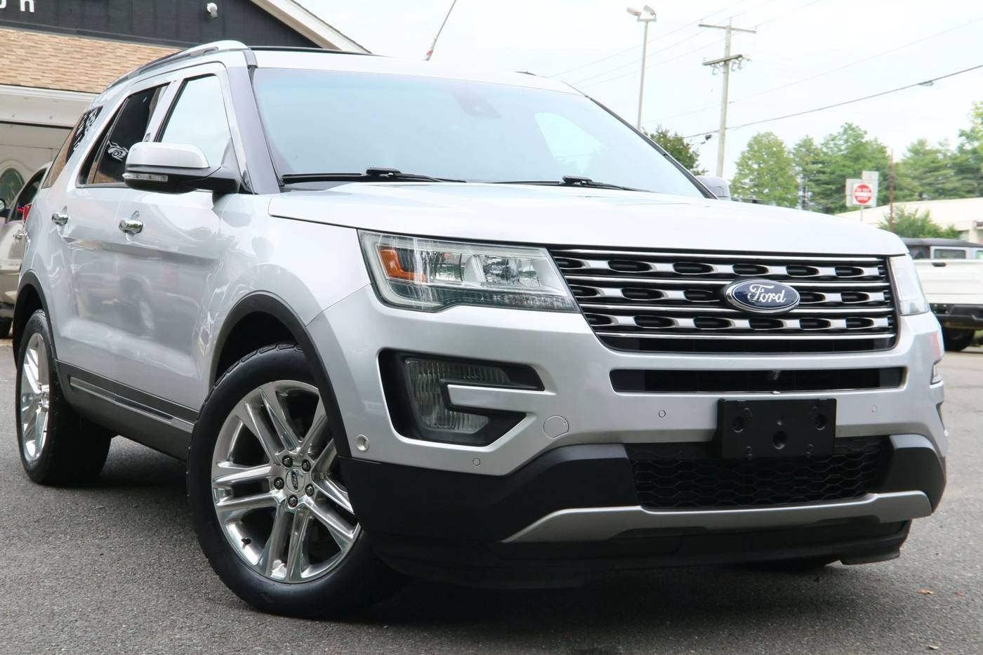 2016 Ford Explorer Limited — SUV — 122,676 mi — Warrenton, VA