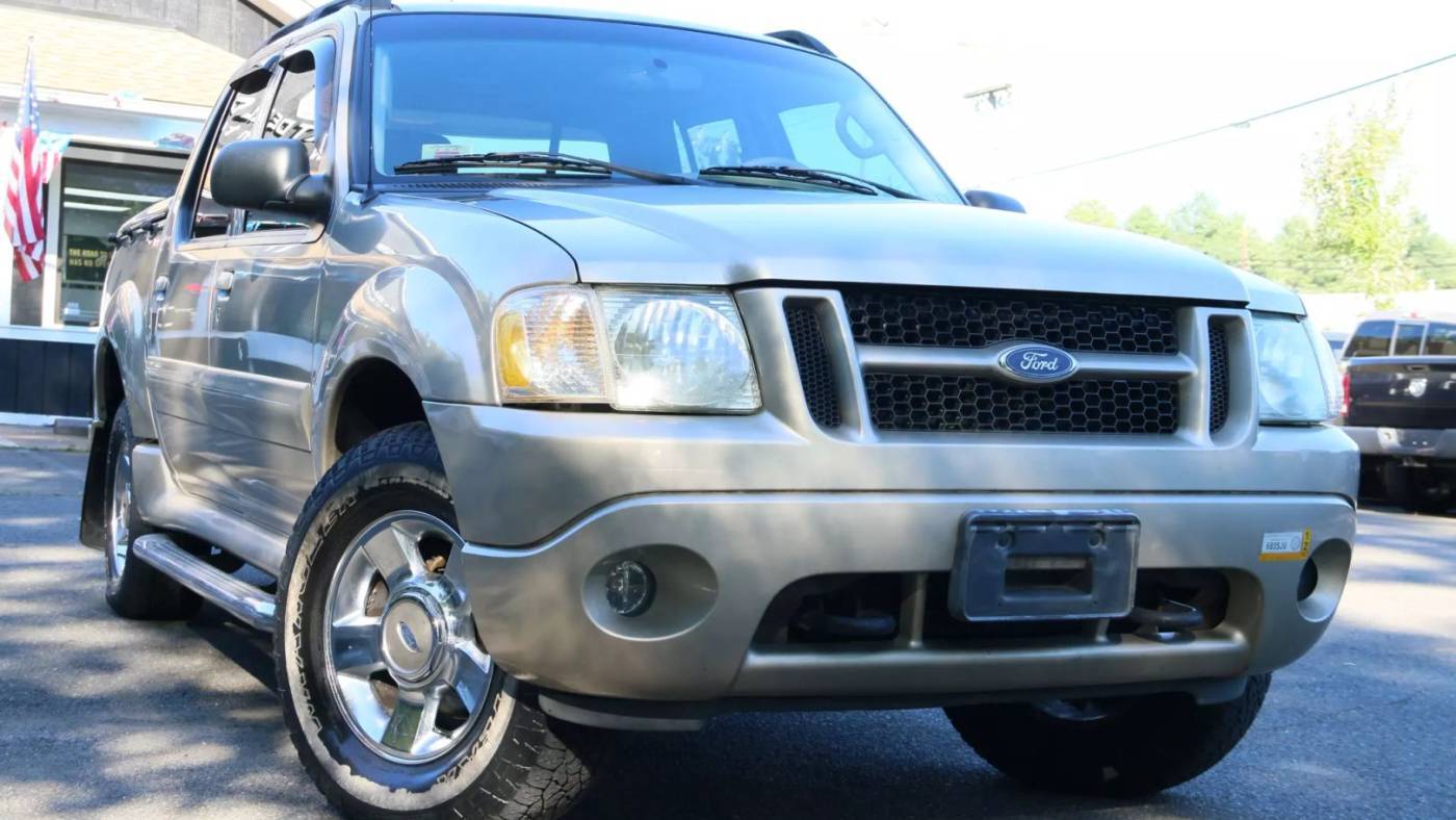 2004 Ford Explorer Sport Trac XLS