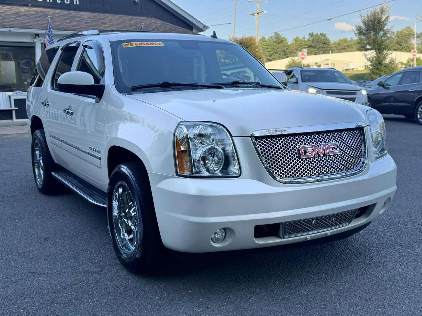 2013 GMC Yukon Denali — SUV — 145,223 mi — Warrenton, VA