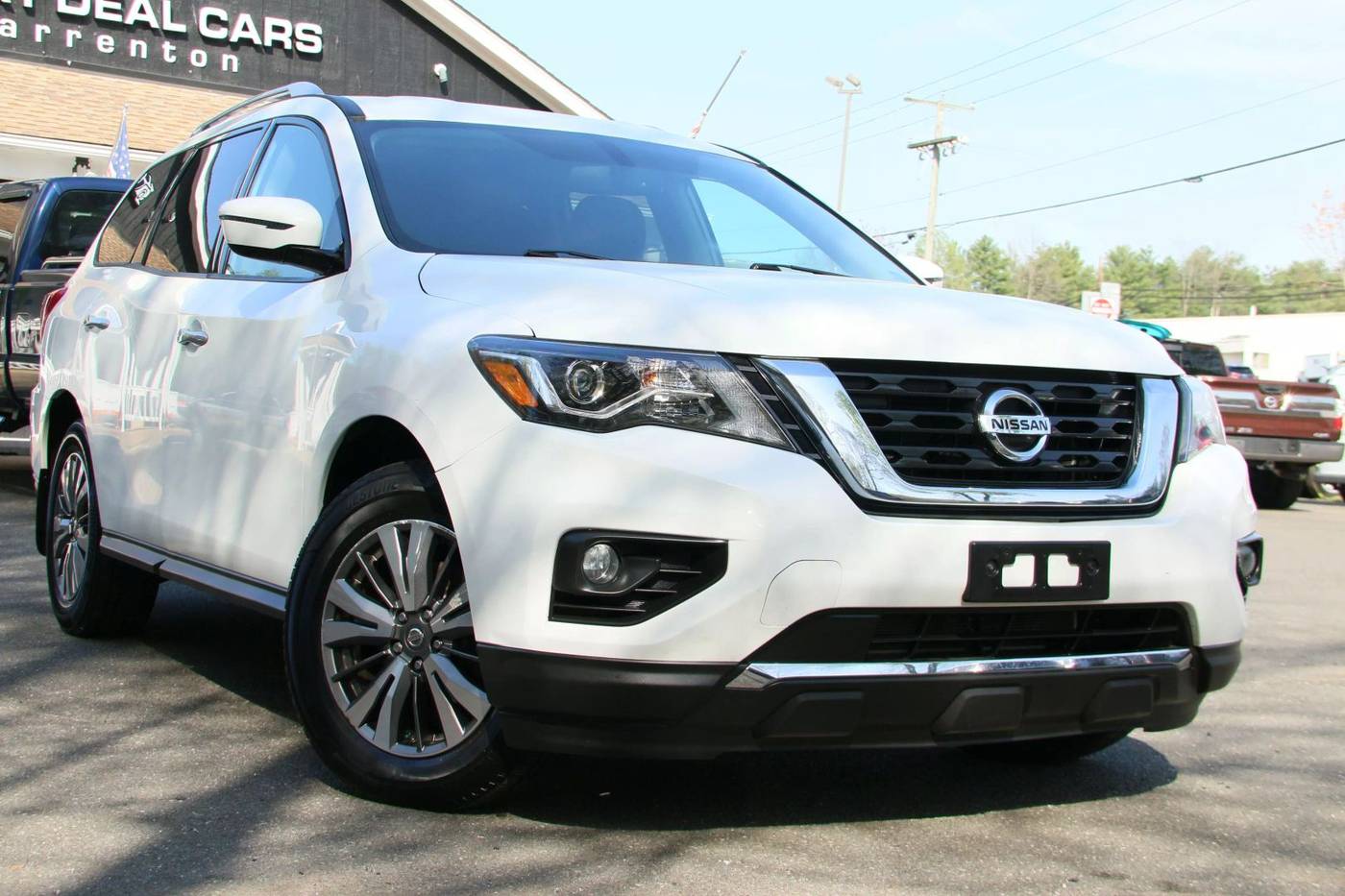 2017 Nissan Pathfinder SV — SUV — 169,291 mi — Warrenton, VA
