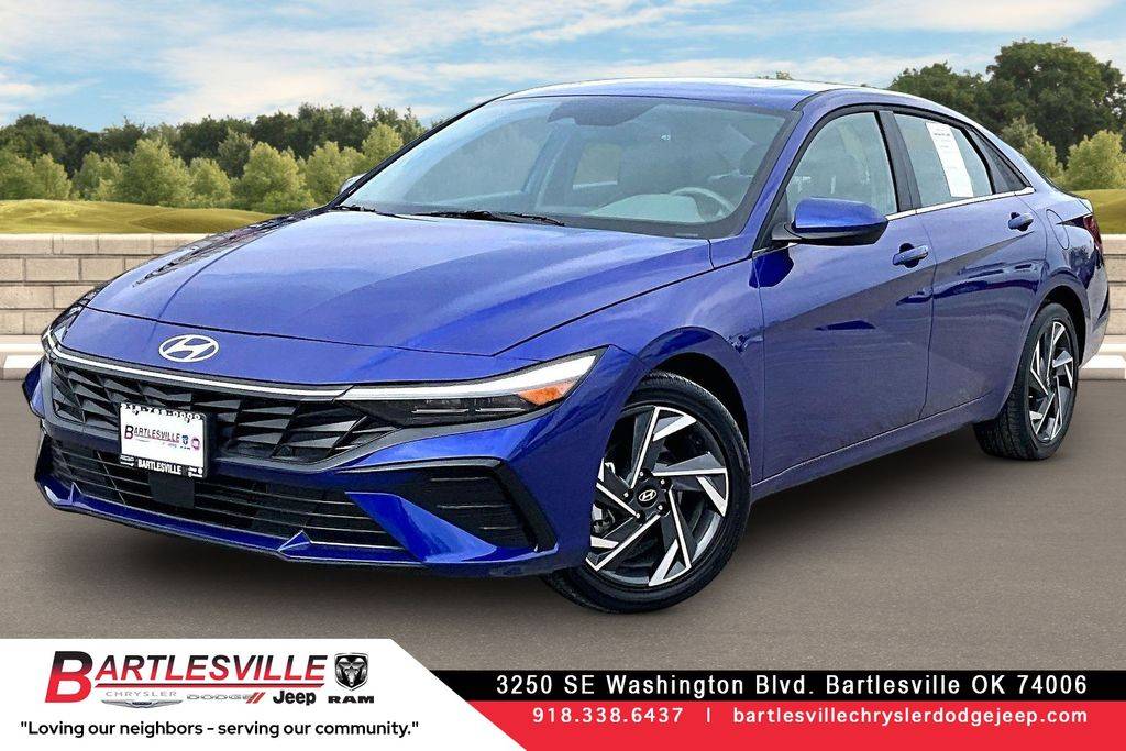 2025 Hyundai Elantra SEL Convenience — Sedan — 14,384 mi — Bartlesville, OK