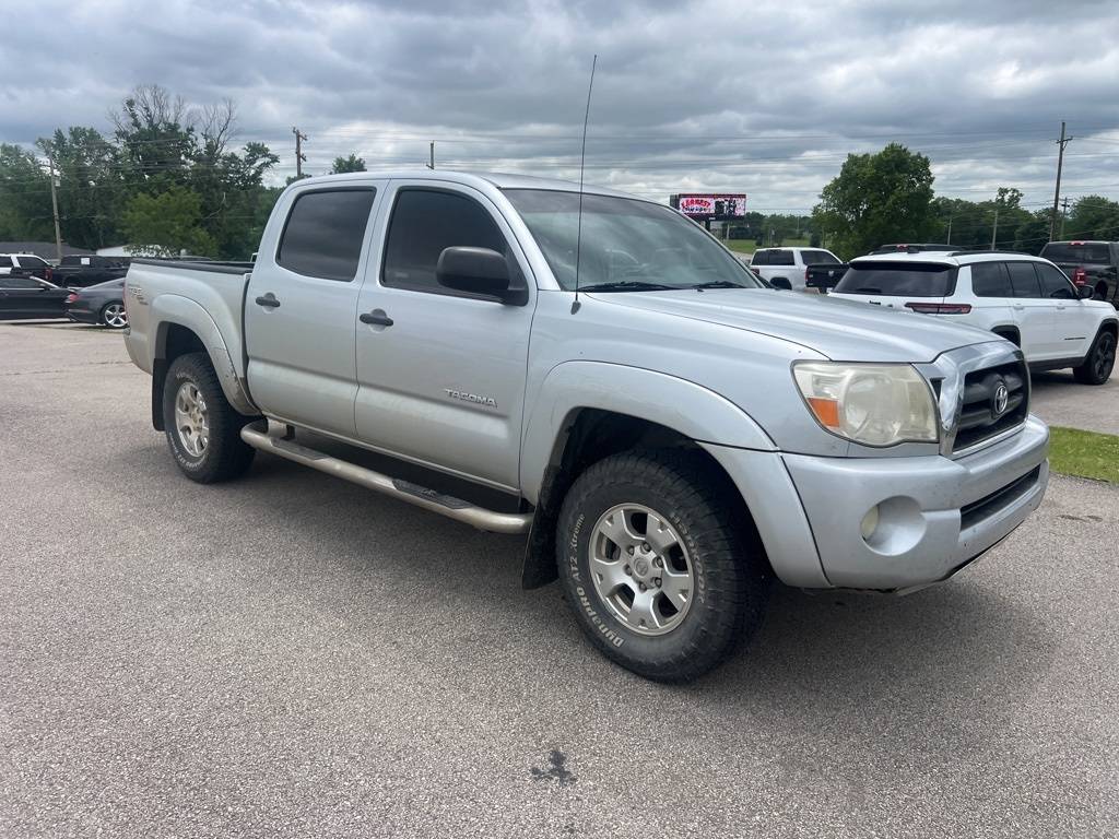 2007 Toyota Tacoma Base — Pickup Truck — 209,748 mi — Bartlesville, OK