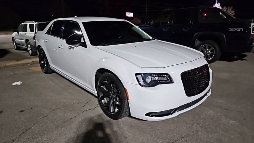 2020 Chrysler 300 Touring — Sedan — 64,371 mi — Bartlesville, OK