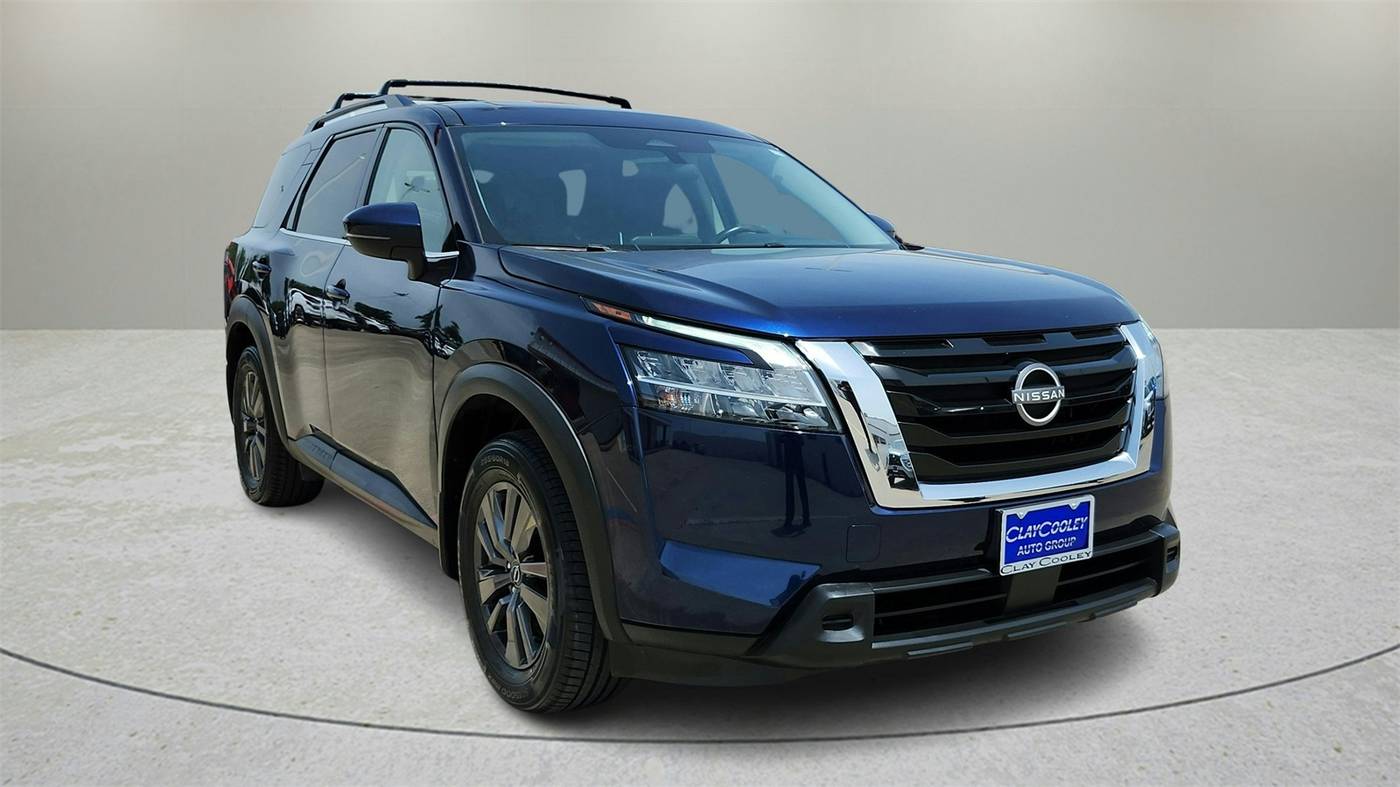 2023 Nissan Pathfinder SV — SUV — 22,591 mi — Richardson, TX