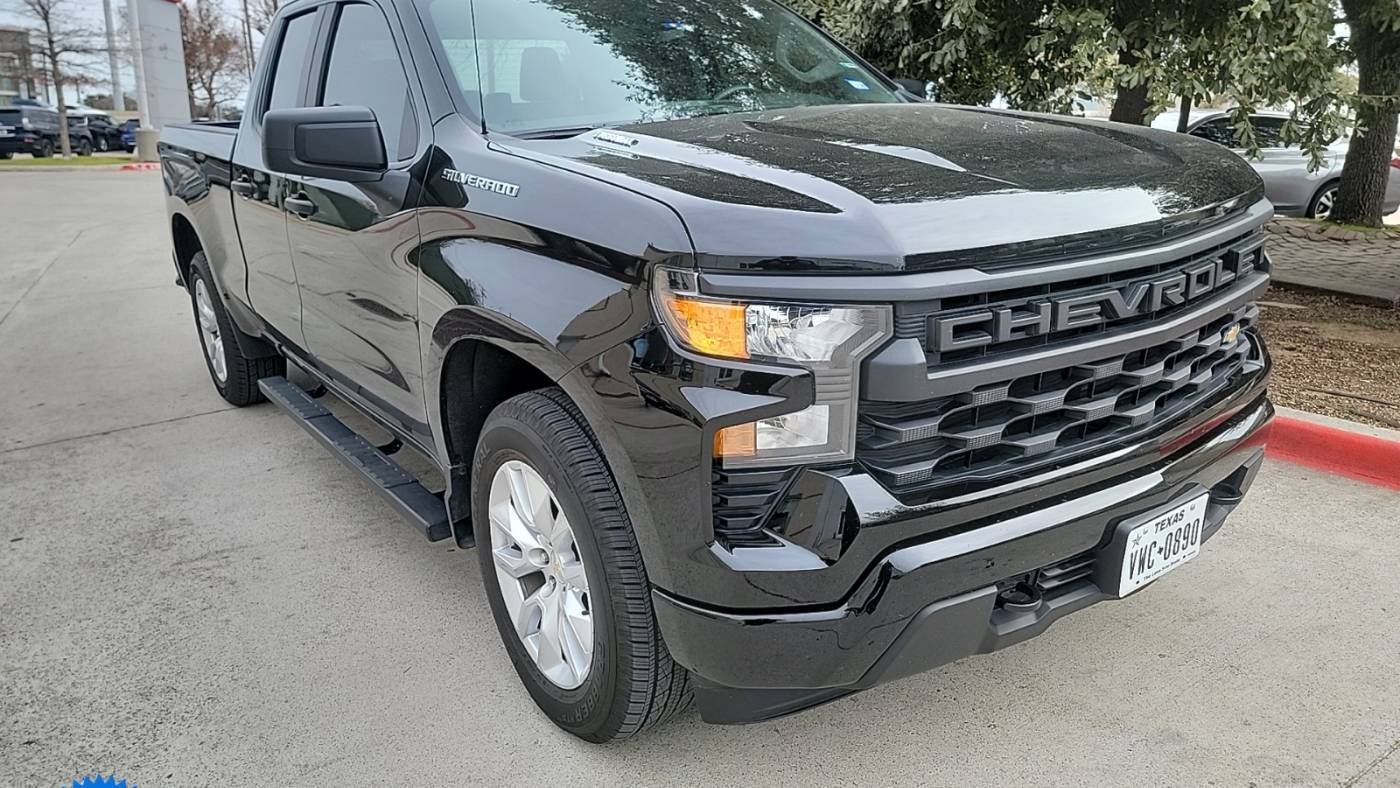 2025 Chevrolet Silverado 1500 Custom — Pickup Truck — 3,881 mi — Richardson, TX