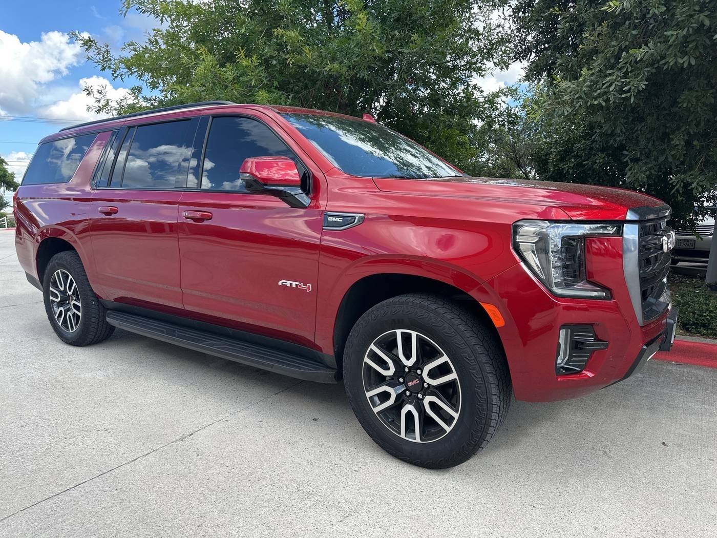 2024 GMC Yukon AT4 — SUV — 9,112 mi — Richardson, TX