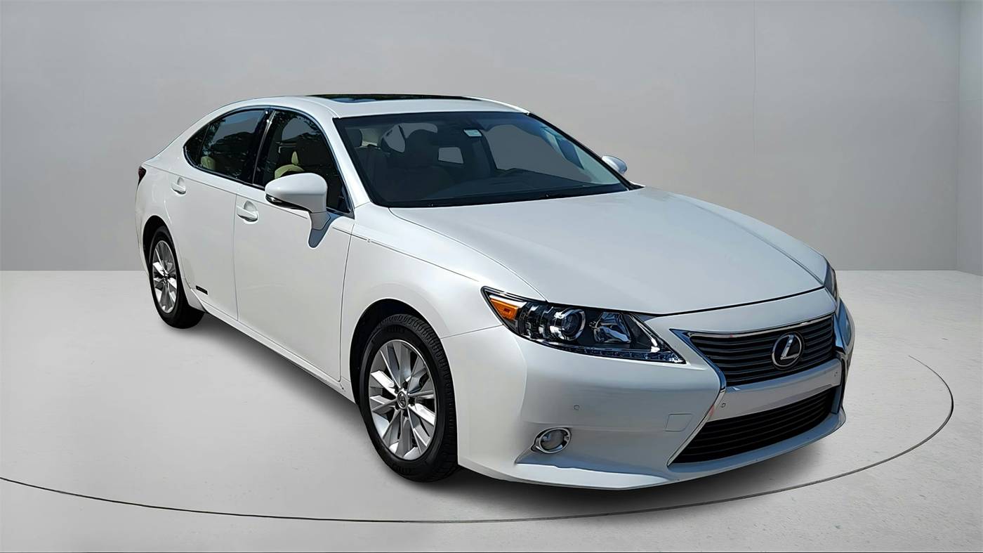 2013 Lexus ES ES 300h — Sedan — 136,748 mi — Richardson, TX