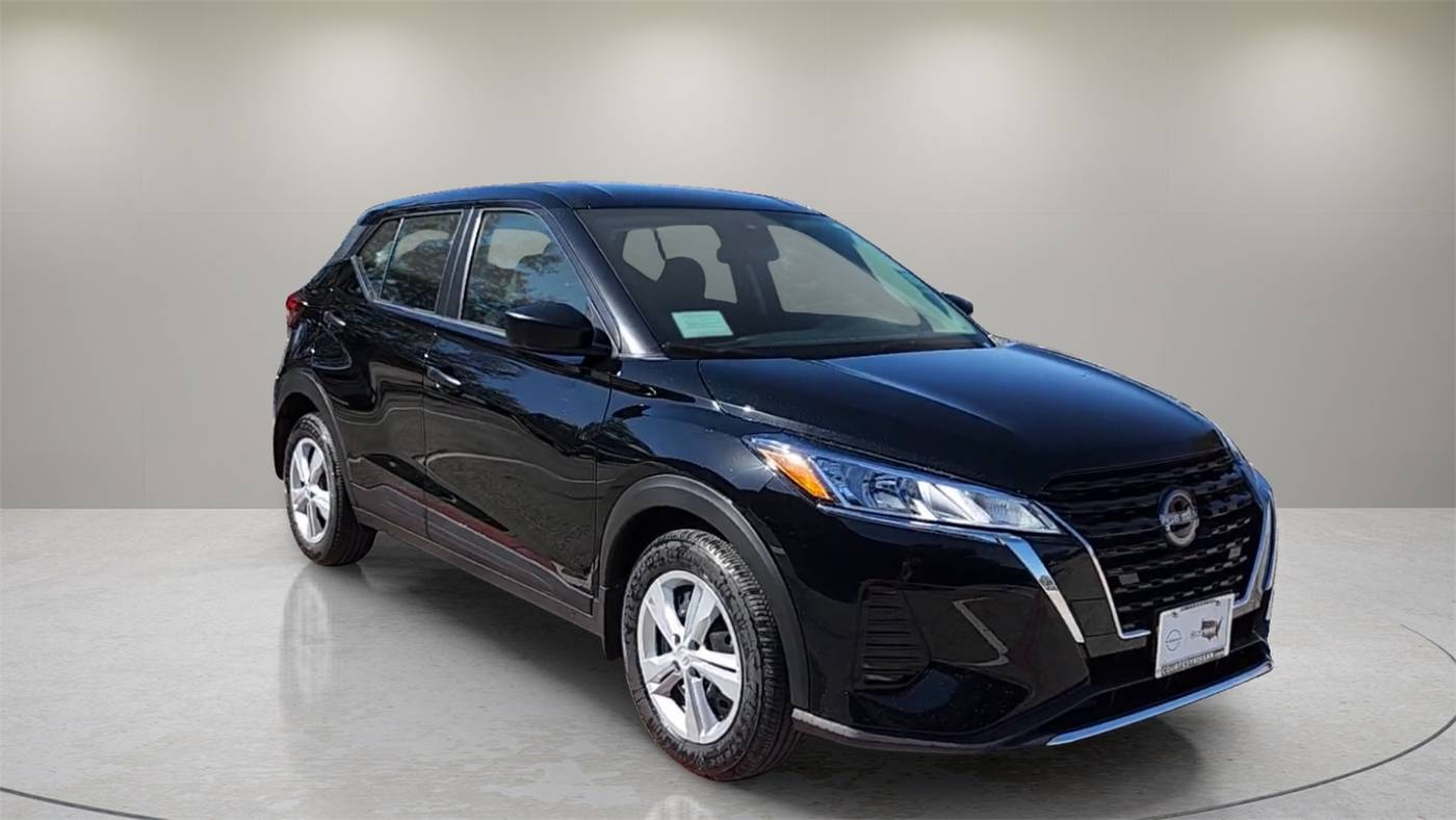 2025 Nissan Kicks Play S — SUV — 4,060 mi — Richardson, TX