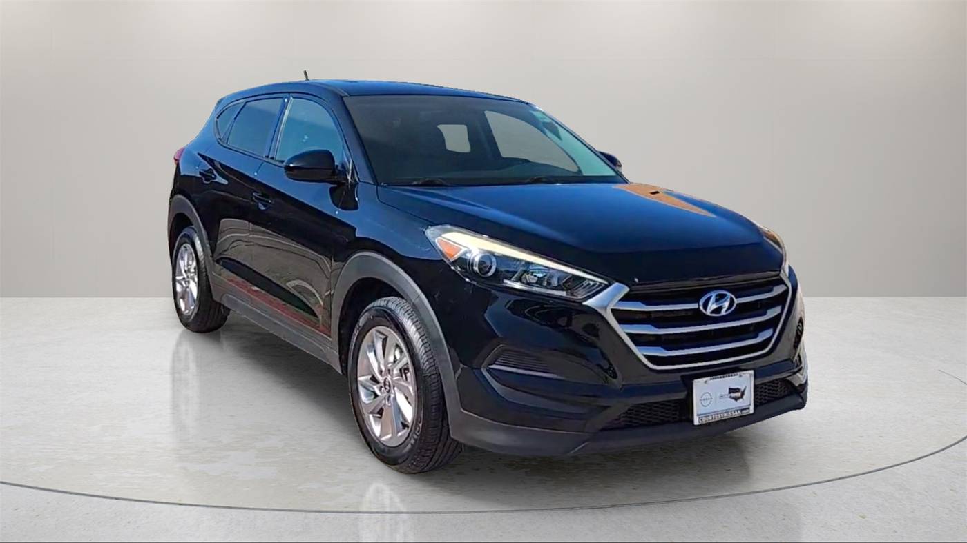 2017 Hyundai Tucson SE — SUV — 101,466 mi — Richardson, TX