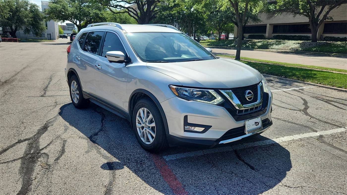 2017 Nissan Rogue SV — SUV — 84,600 mi — Richardson, TX
