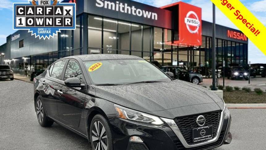 2022 Nissan Altima SV — Sedan — 31,467 mi — St James, NY
