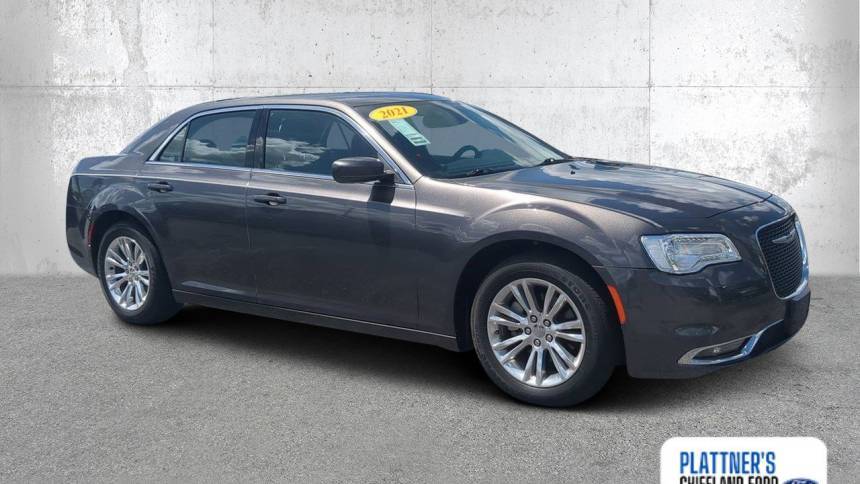 2021 Chrysler 300 Touring — Sedan — 31,031 mi — Chiefland, FL