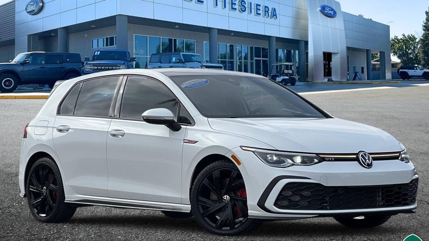 2022 Volkswagen Golf GTI SE