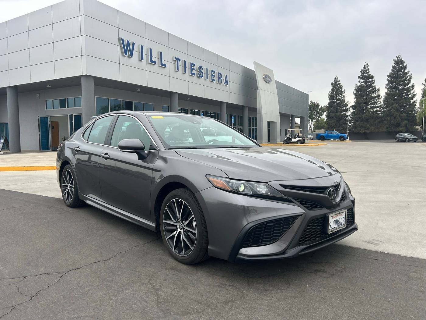2024 Toyota Camry SE — Sedan — 4,051 mi — Tulare, CA