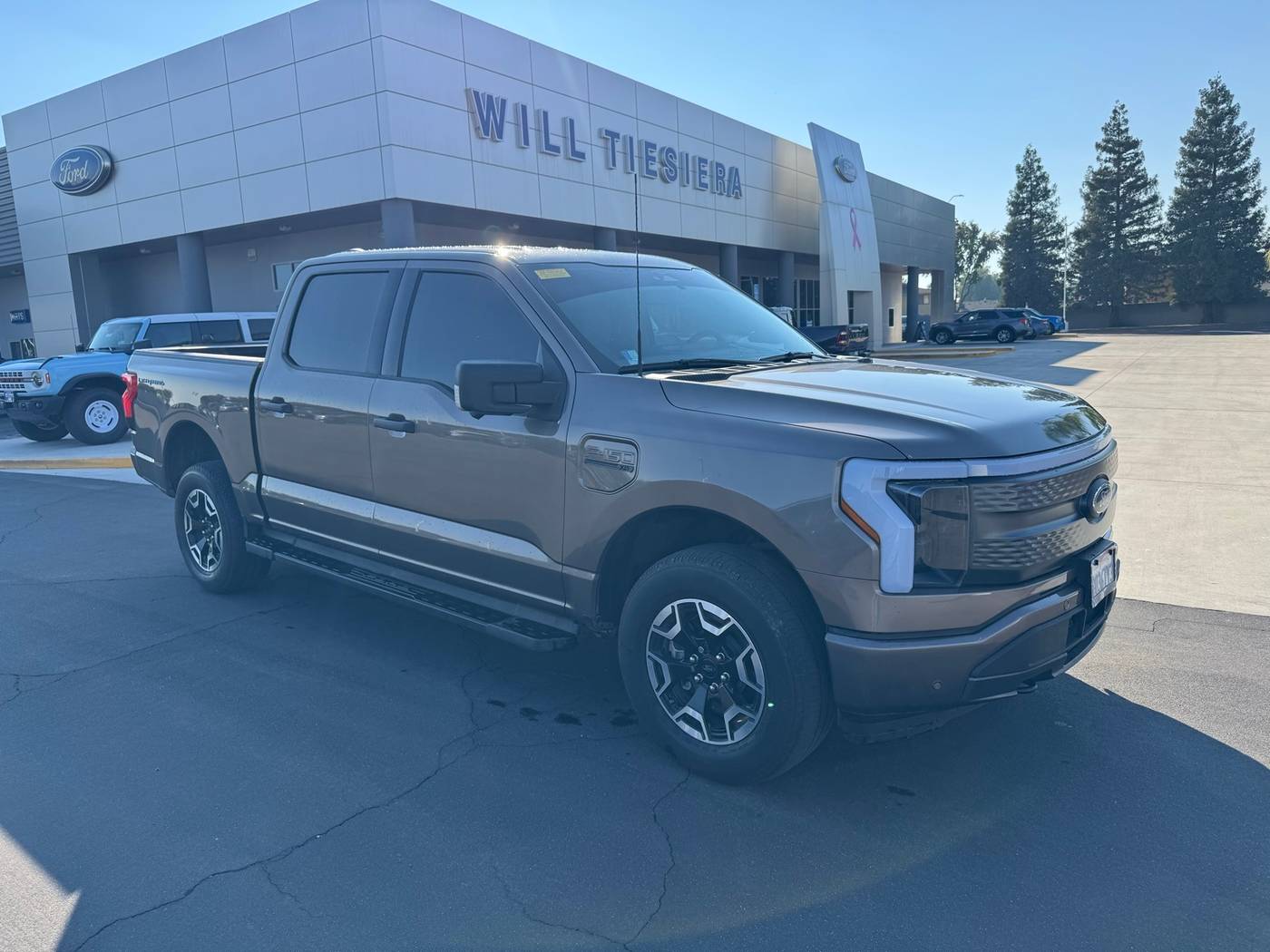2023 Ford F-150 Lightning XLT — Pickup Truck — 34,512 mi — Tulare, CA