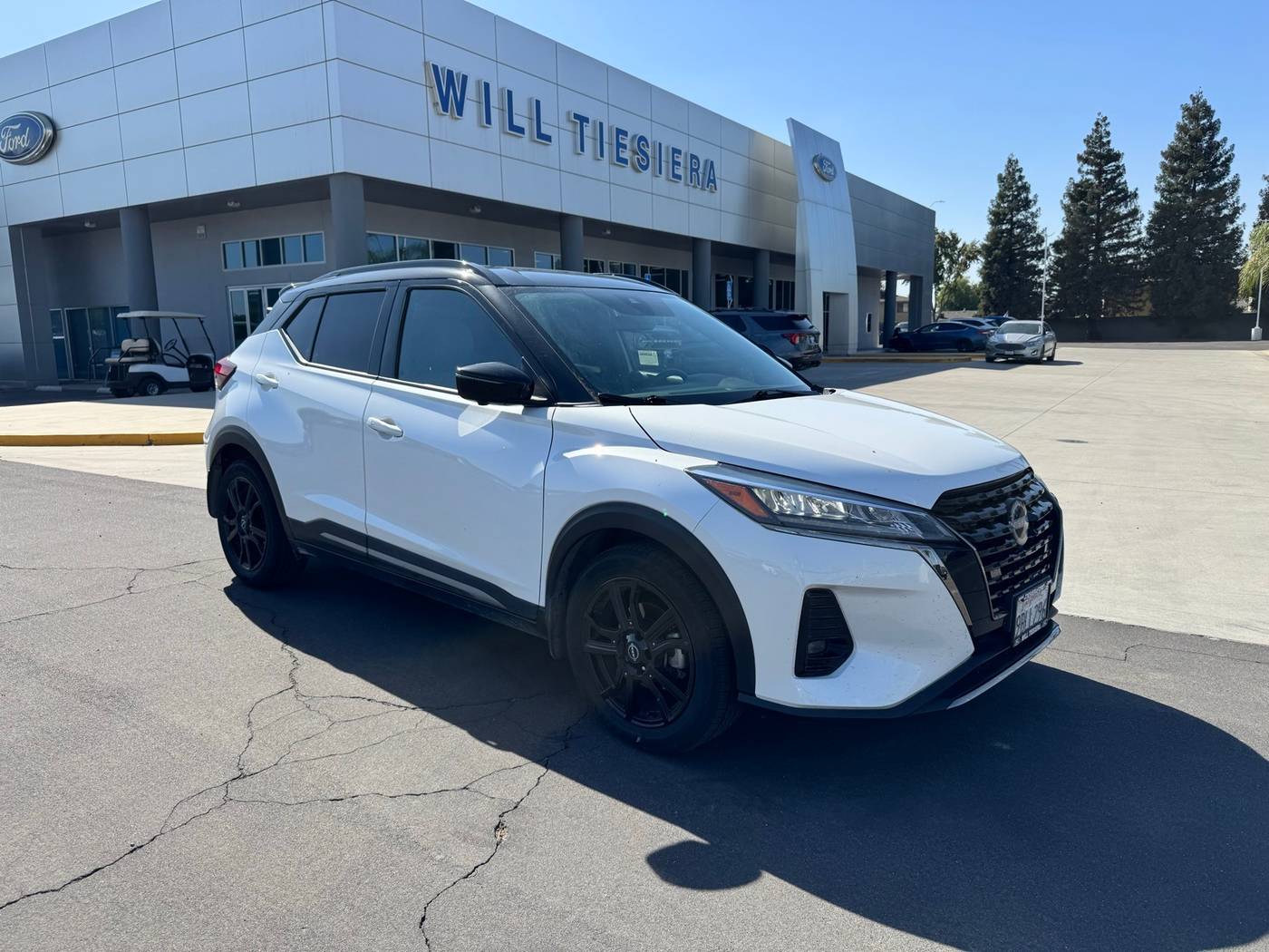 2022 Nissan Kicks SR — SUV — 62,124 mi — Tulare, CA