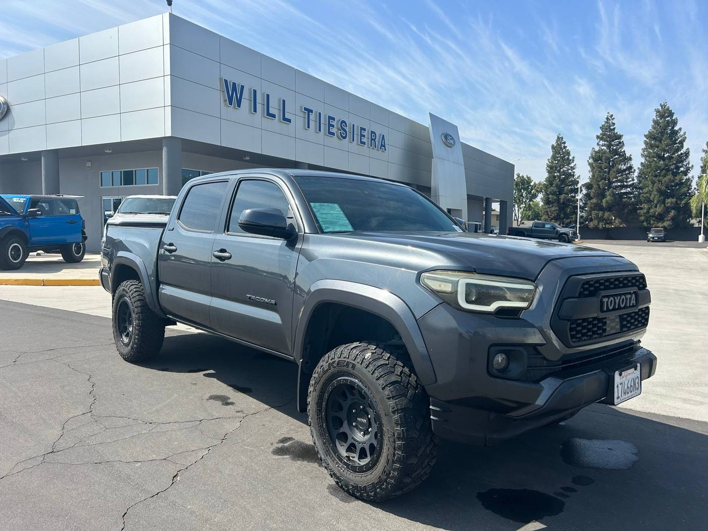 2022 Toyota Tacoma SR5 — Pickup Truck — 37,800 mi — Tulare, CA