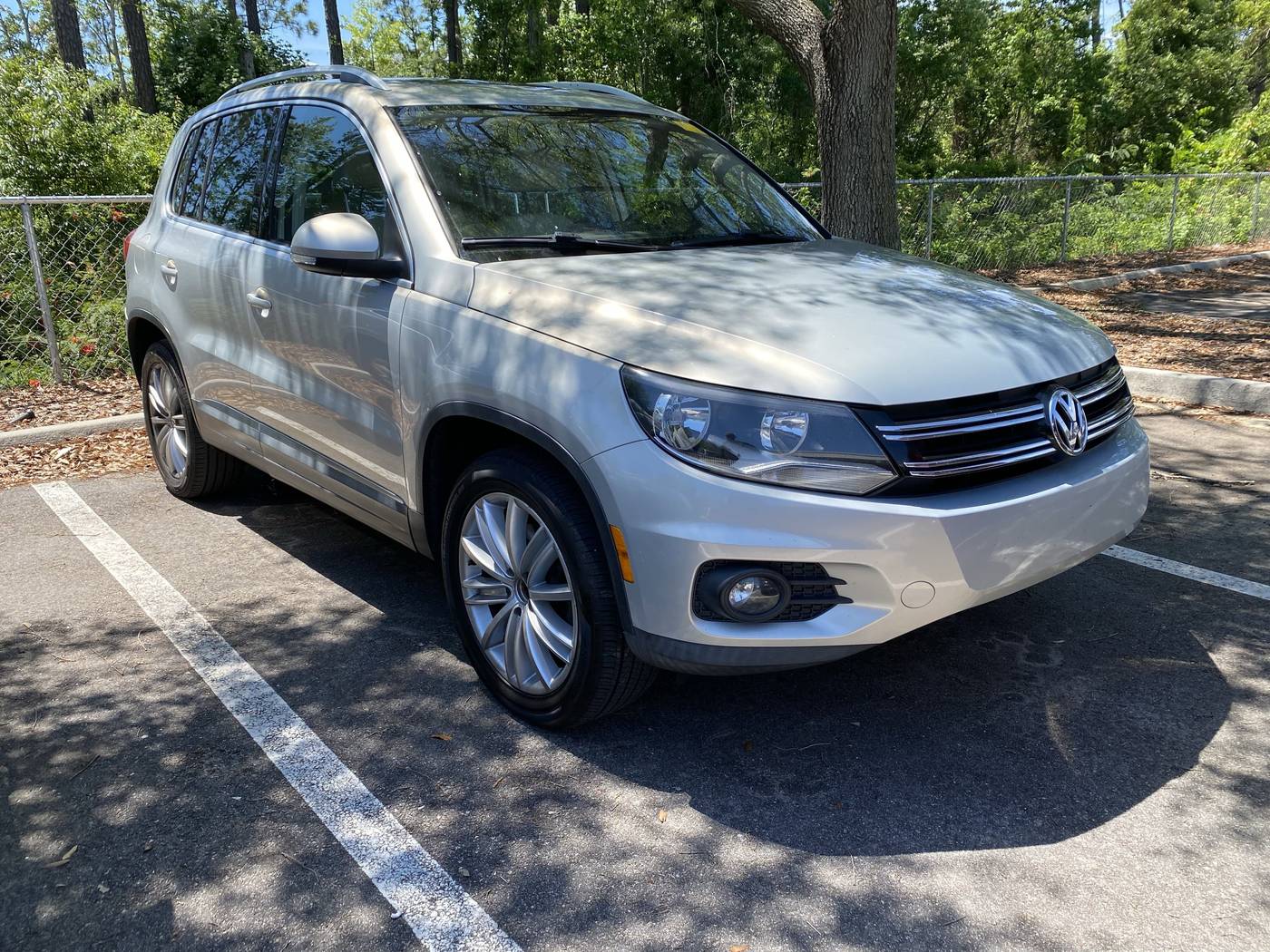 2015 Volkswagen Tiguan SE — SUV — 130,000 mi — Jacksonville, FL