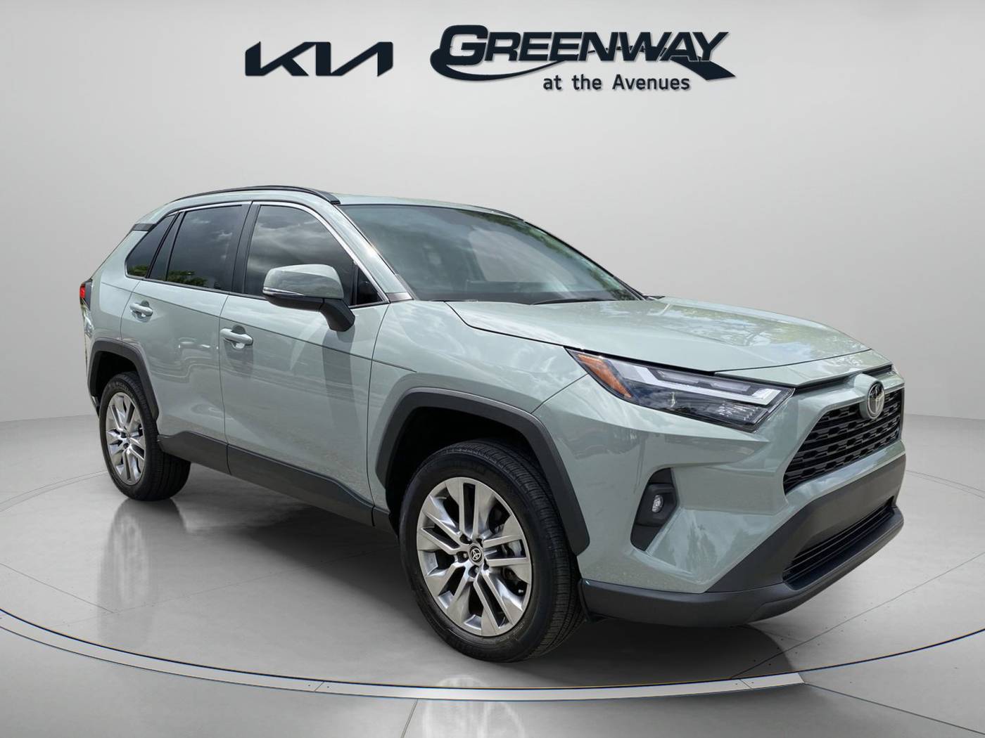 2023 Toyota RAV4 XLE Premium — SUV — 14,100 mi — Jacksonville, FL