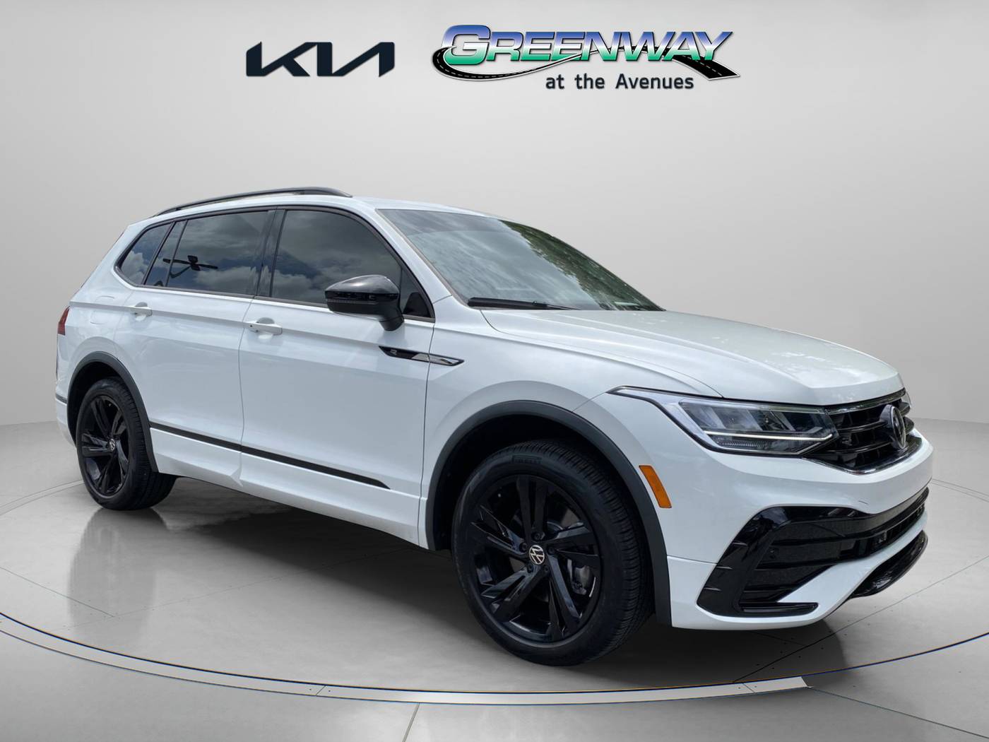 2024 Volkswagen Tiguan SE R-Line Black — SUV — 4,810 mi — Jacksonville, FL
