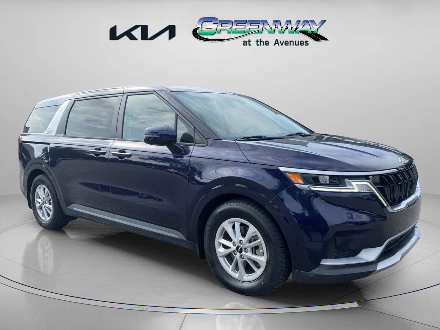 2022 Kia Carnival LX — Minivan — 42,549 mi — Jacksonville, FL