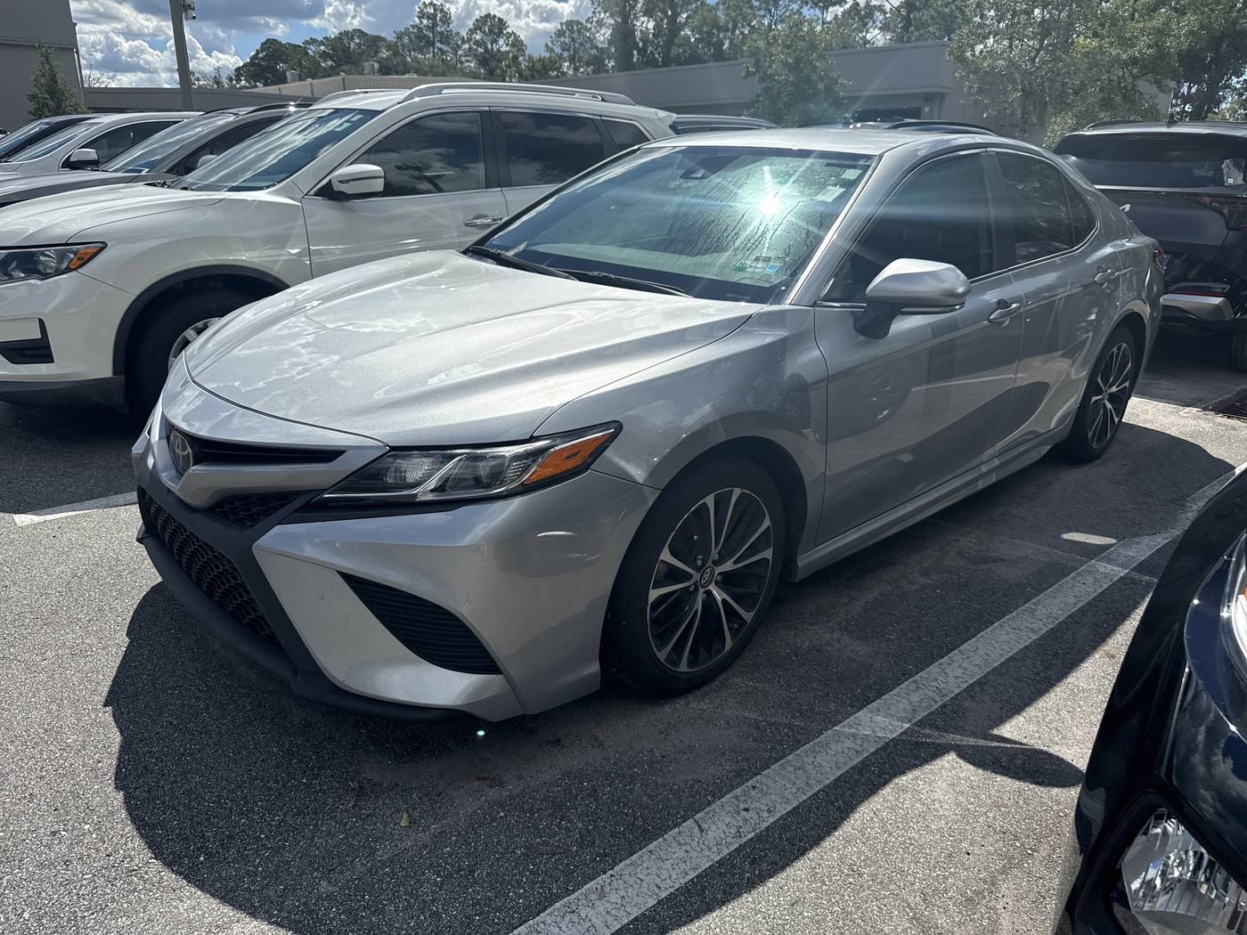 2019 Toyota Camry SE — Sedan — 88,417 mi — Jacksonville, FL