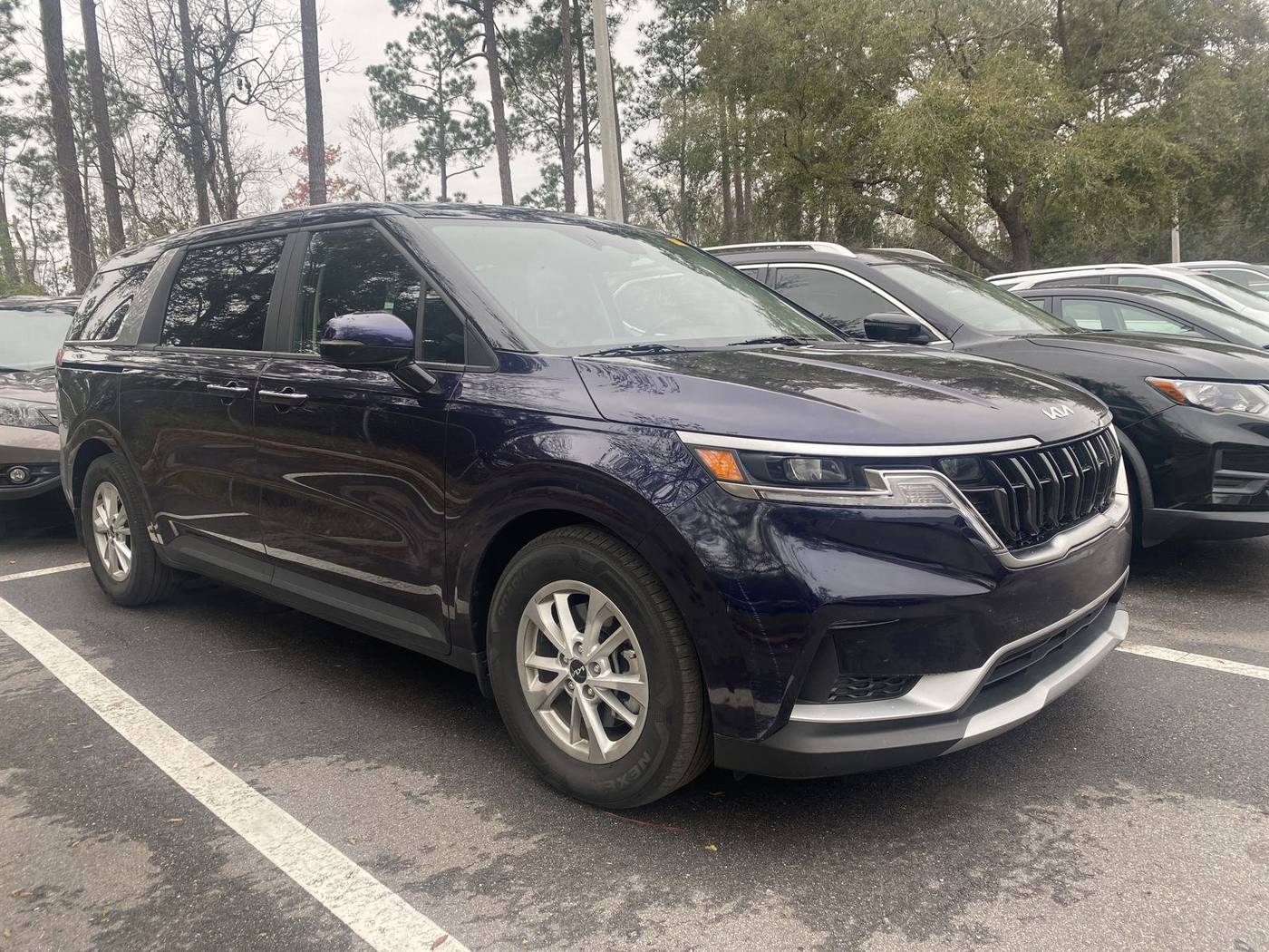 2023 Kia Carnival LXS — Minivan — 43,349 mi — Jacksonville, FL