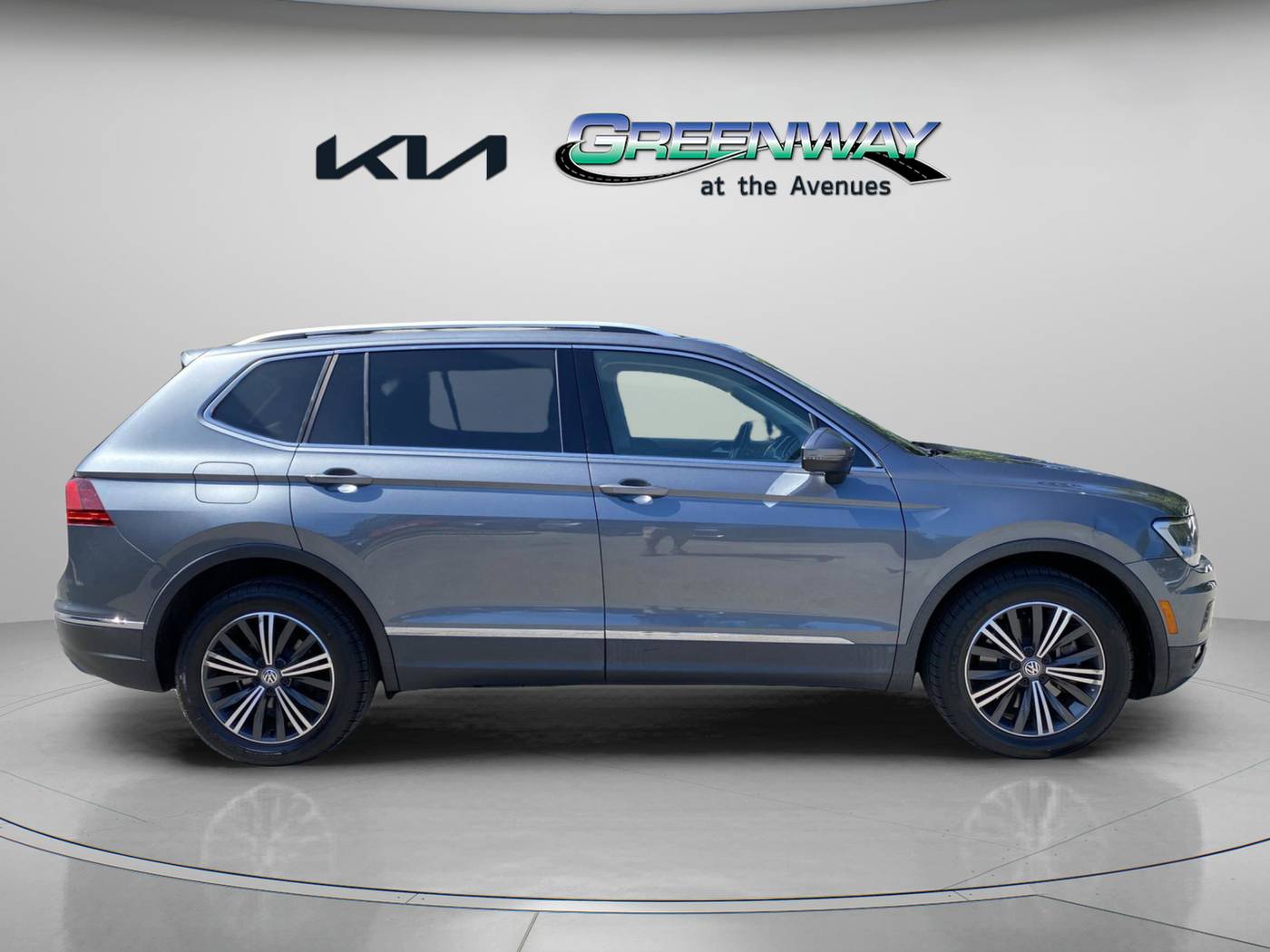 2018 Volkswagen Tiguan SEL — SUV — 124,817 mi — Jacksonville, FL