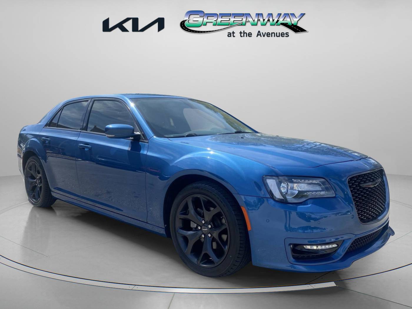 2022 Chrysler 300 Touring L — Sedan — 20,413 mi — Jacksonville, FL