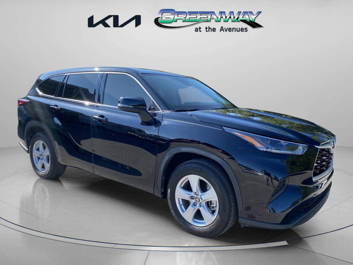 2021 Toyota Highlander L — SUV — 27,963 mi — Jacksonville, FL